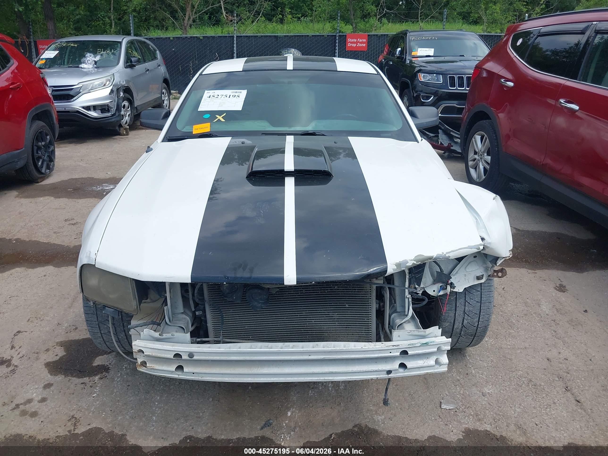 2008 Ford Mustang Gt Deluxe/gt Premium White vin: 1ZVHT82H785178124
