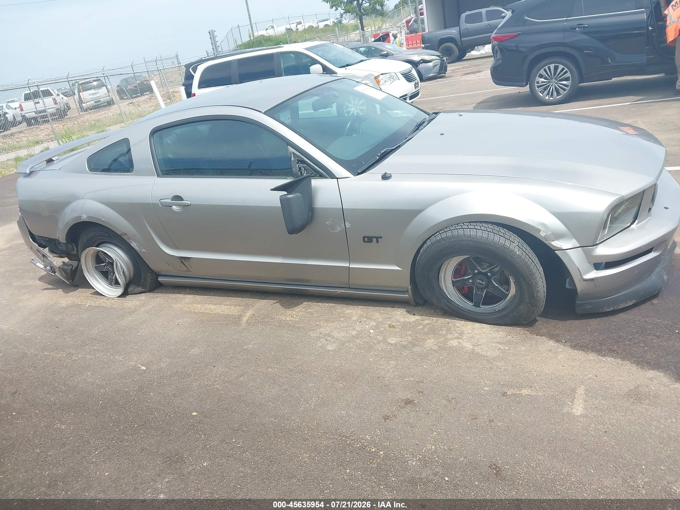 2008 Ford Mustang Gt Deluxe/gt Premium Gray vin: 1ZVHT82H785186045