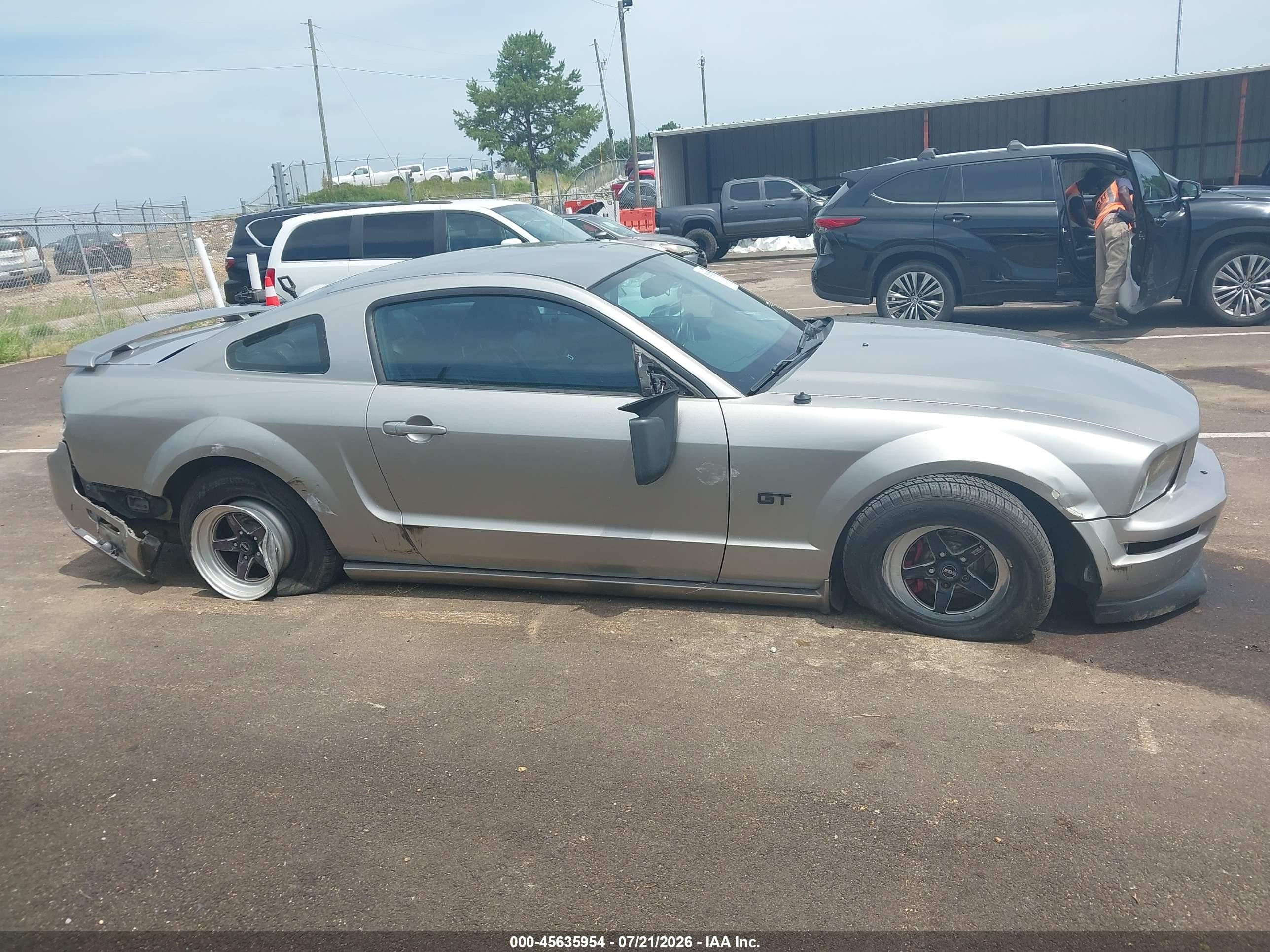 2008 Ford Mustang Gt Deluxe/gt Premium Gray vin: 1ZVHT82H785186045