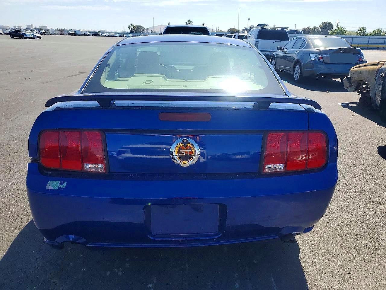 2005 Ford Mustang Gt Blue vin: 1ZVHT82H855251951