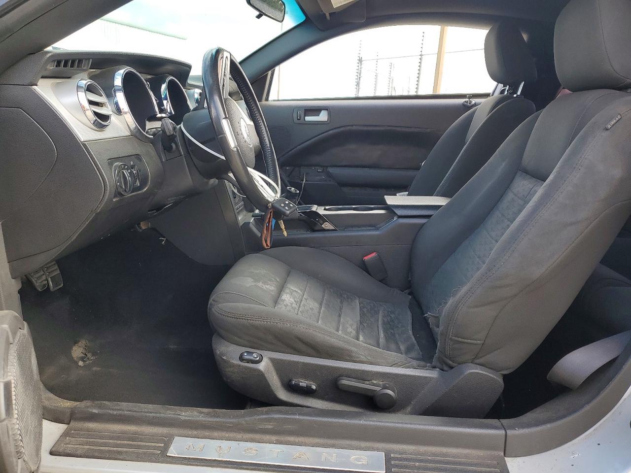 2008 Ford Mustang Gt Silver vin: 1ZVHT82H885118160