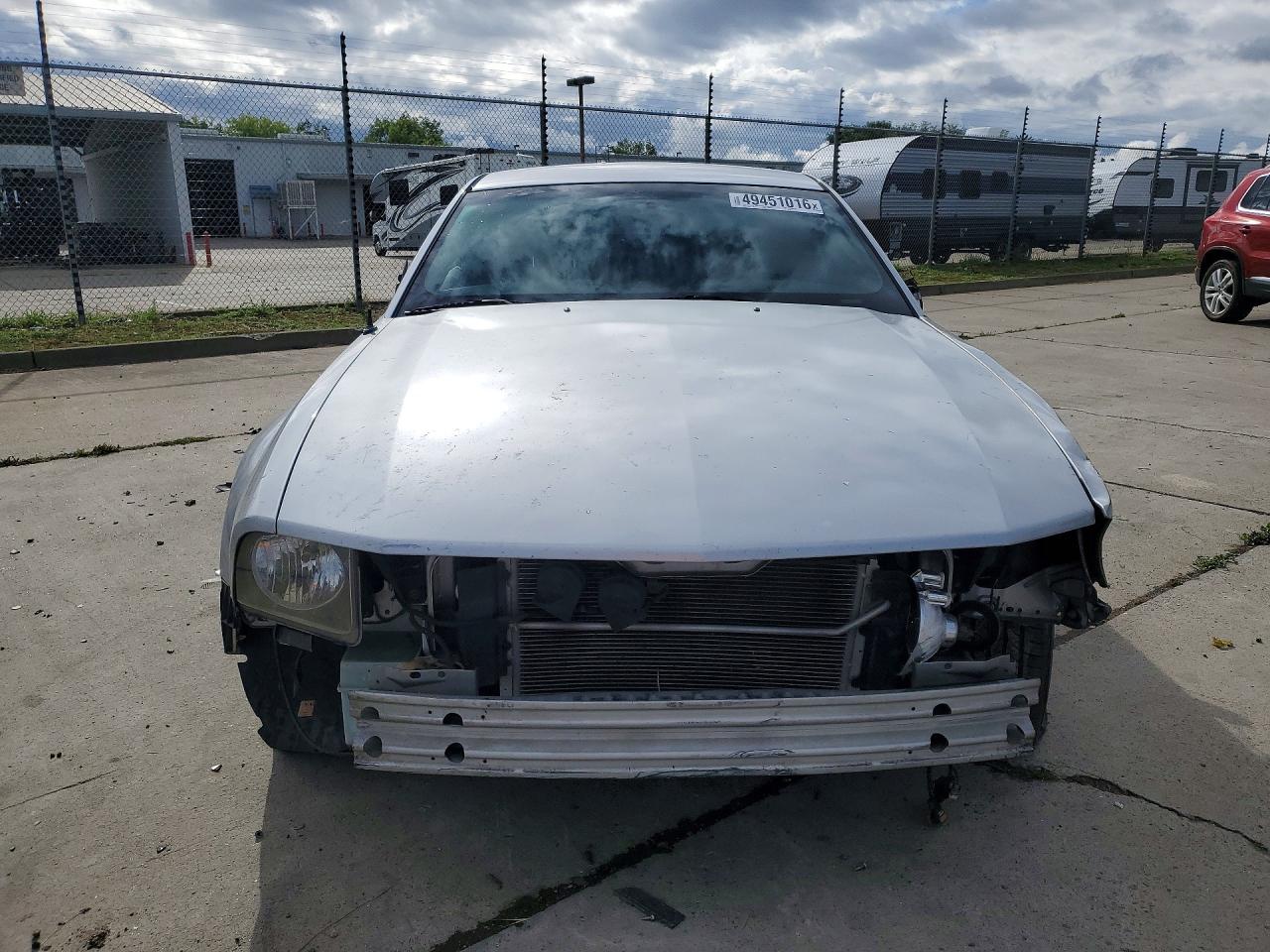 2008 Ford Mustang Gt Silver vin: 1ZVHT82H885118160