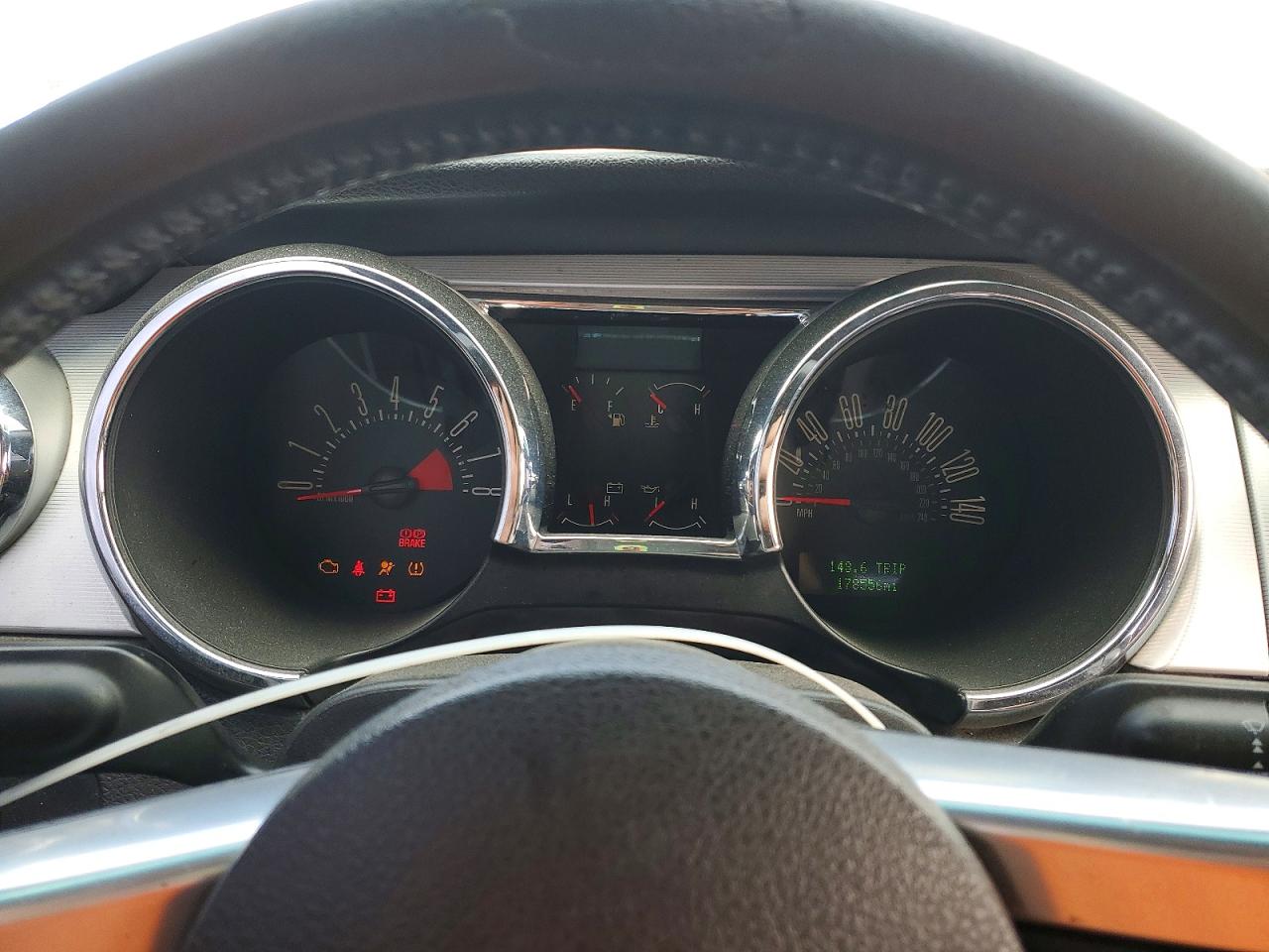 2008 Ford Mustang Gt Silver vin: 1ZVHT82H885118160