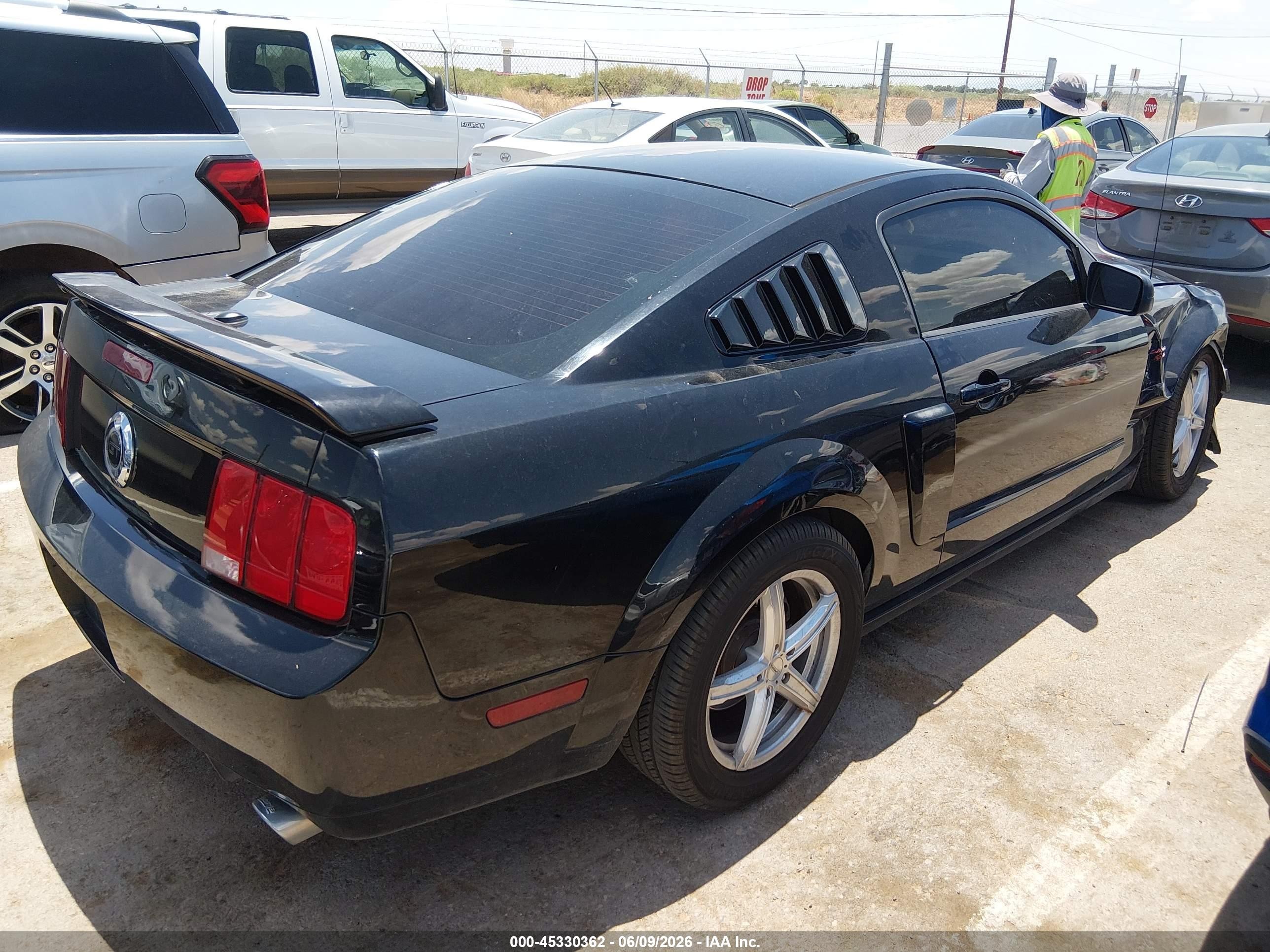 2008 Ford Mustang Gt Premium Black vin: 1ZVHT82H885126131