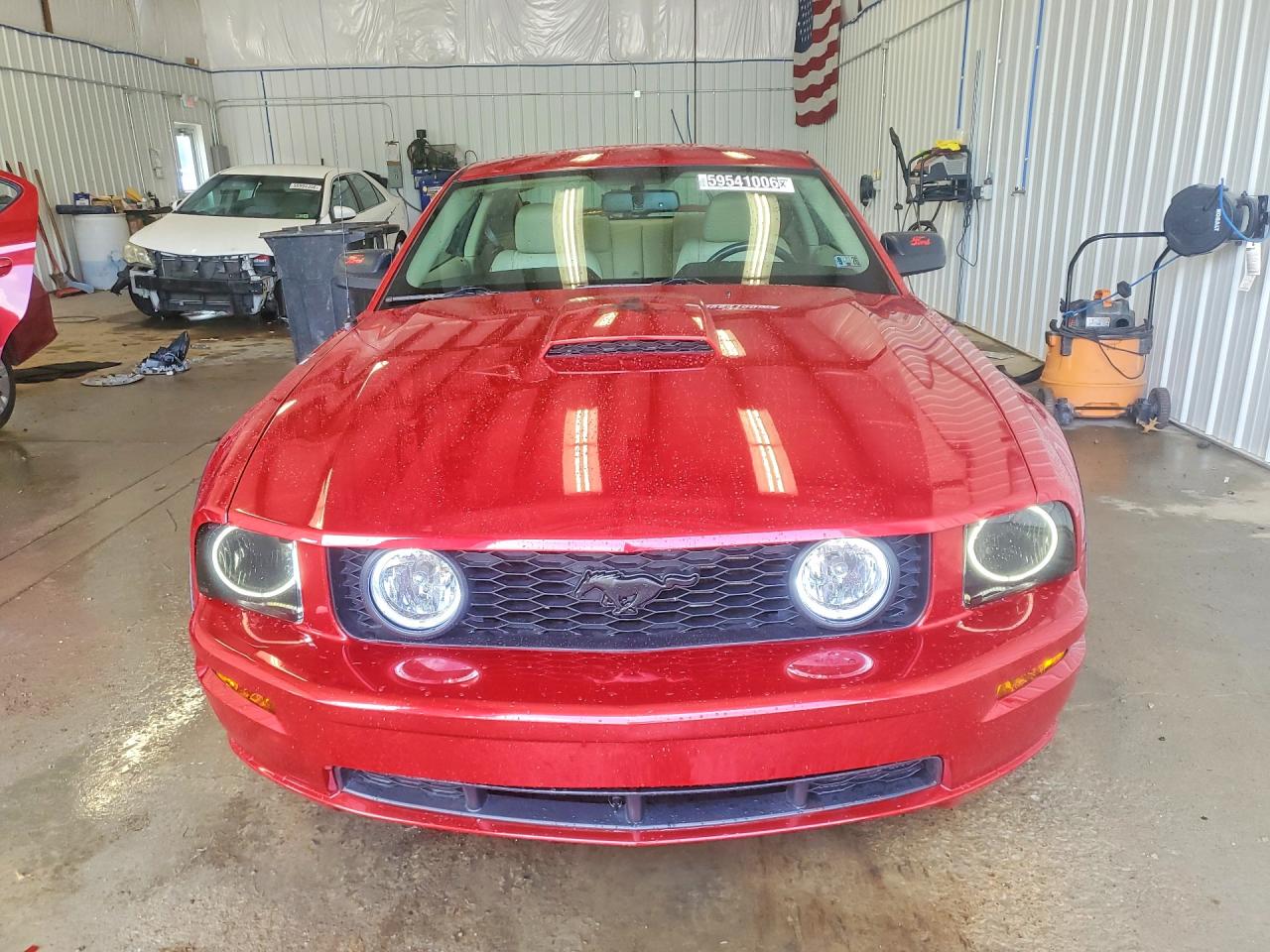 2008 Ford Mustang Gt Red vin: 1ZVHT82H885138926