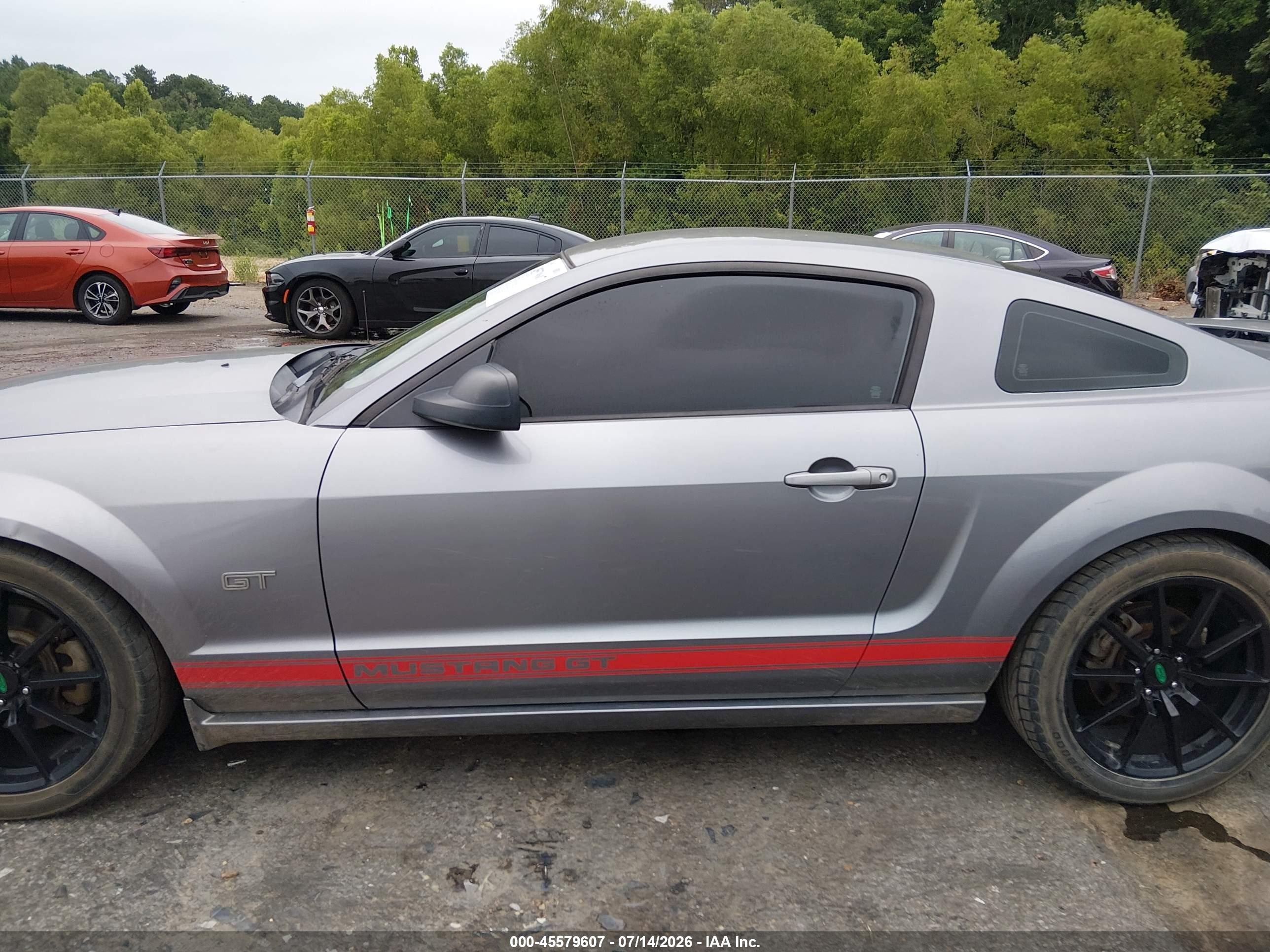 2007 Ford Mustang Gt Deluxe/gt Premium Gray vin: 1ZVHT82H975196039