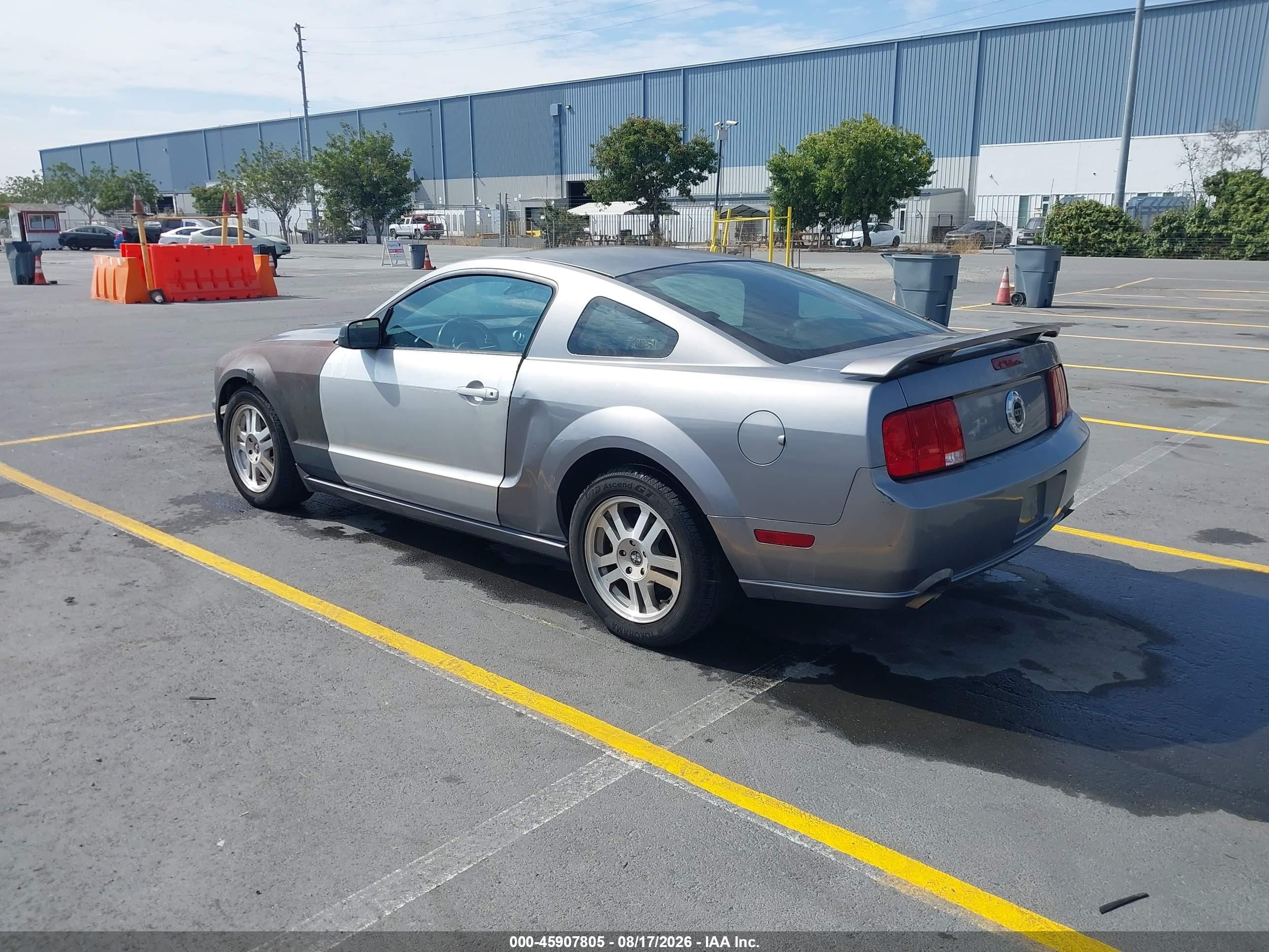 2007 Ford Mustang Gt Deluxe/gt Premium Gray vin: 1ZVHT82H975212613