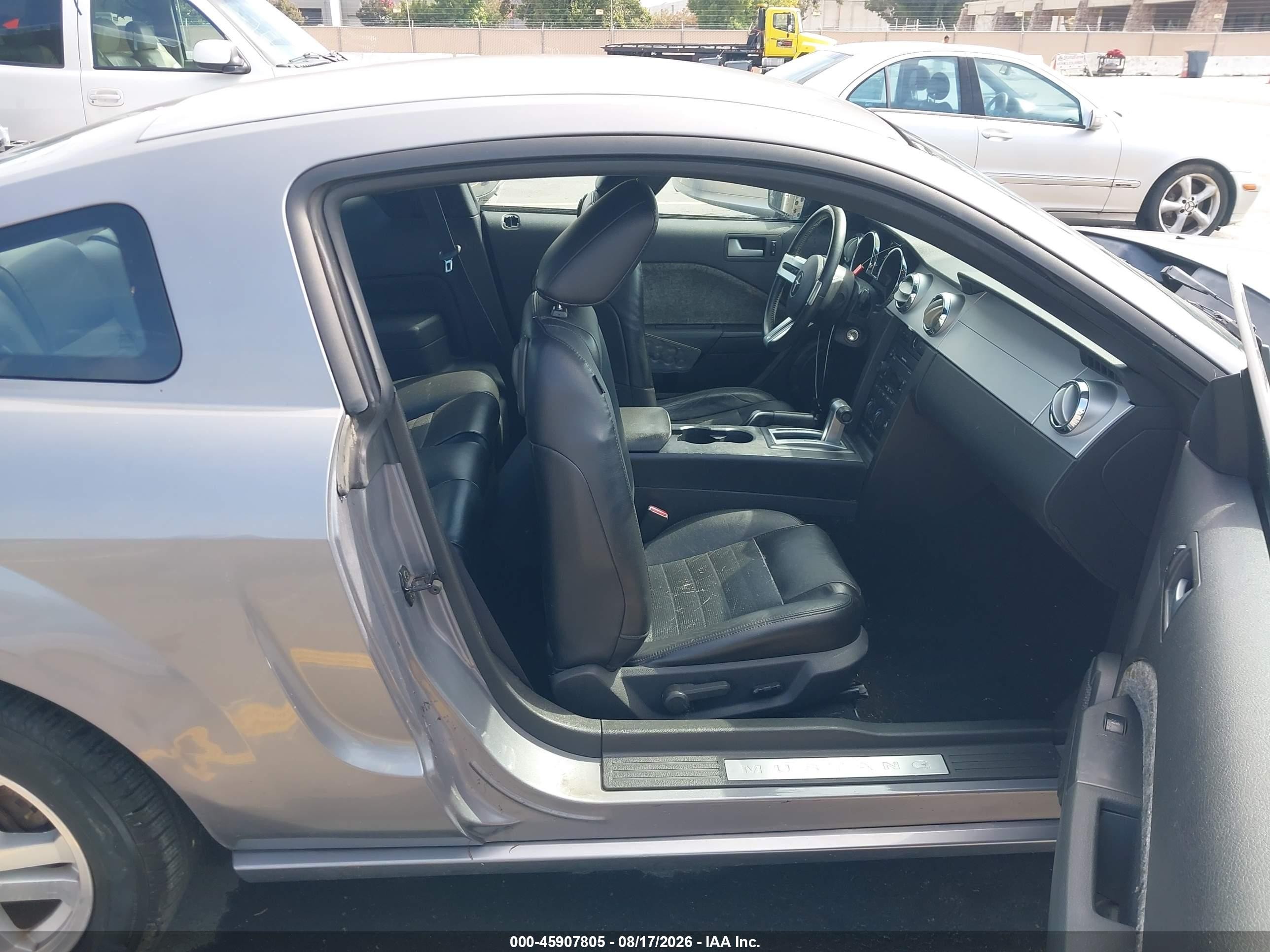 2007 Ford Mustang Gt Deluxe/gt Premium Gray vin: 1ZVHT82H975212613