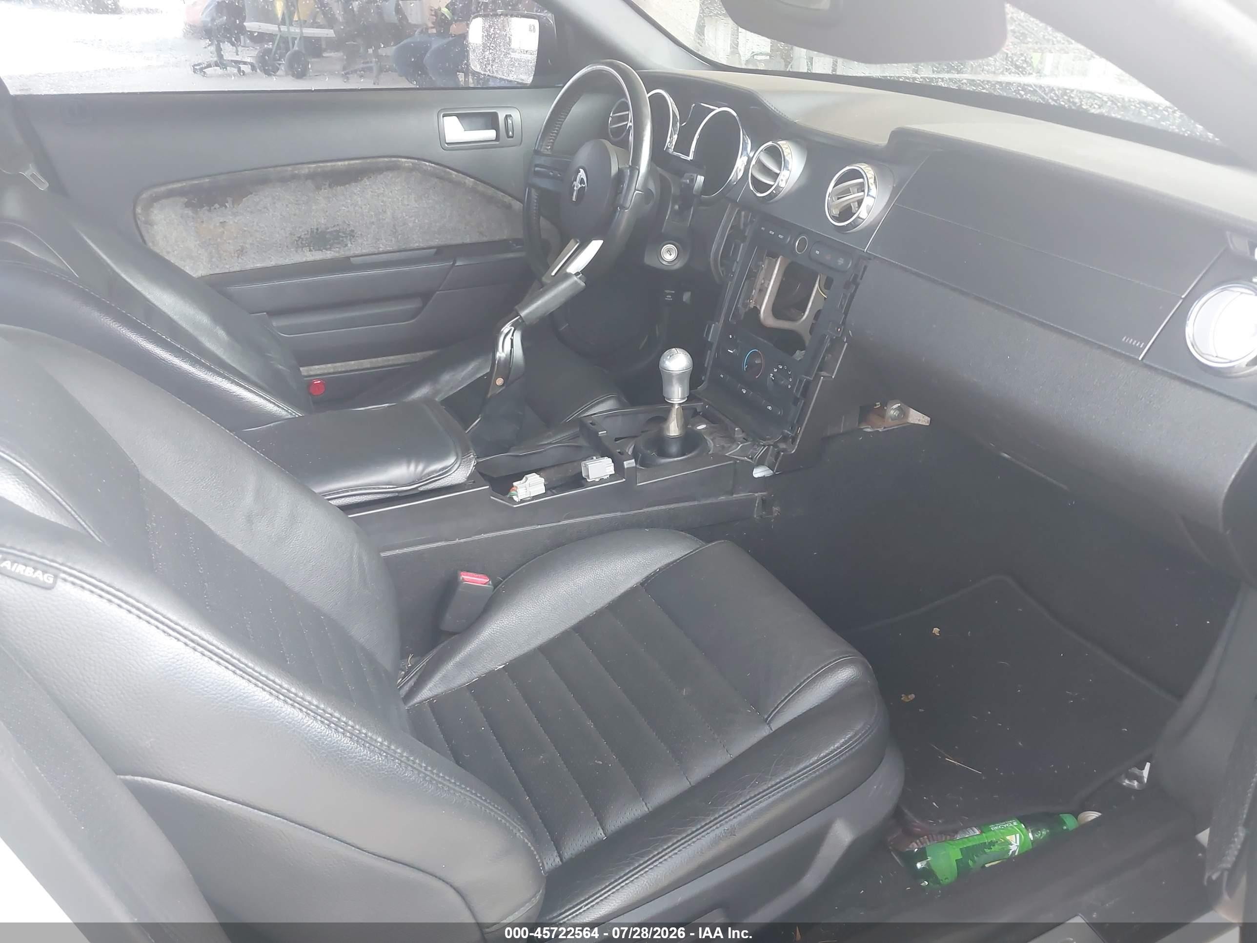 2009 Ford Mustang Gt Premium Silver vin: 1ZVHT82H995116676