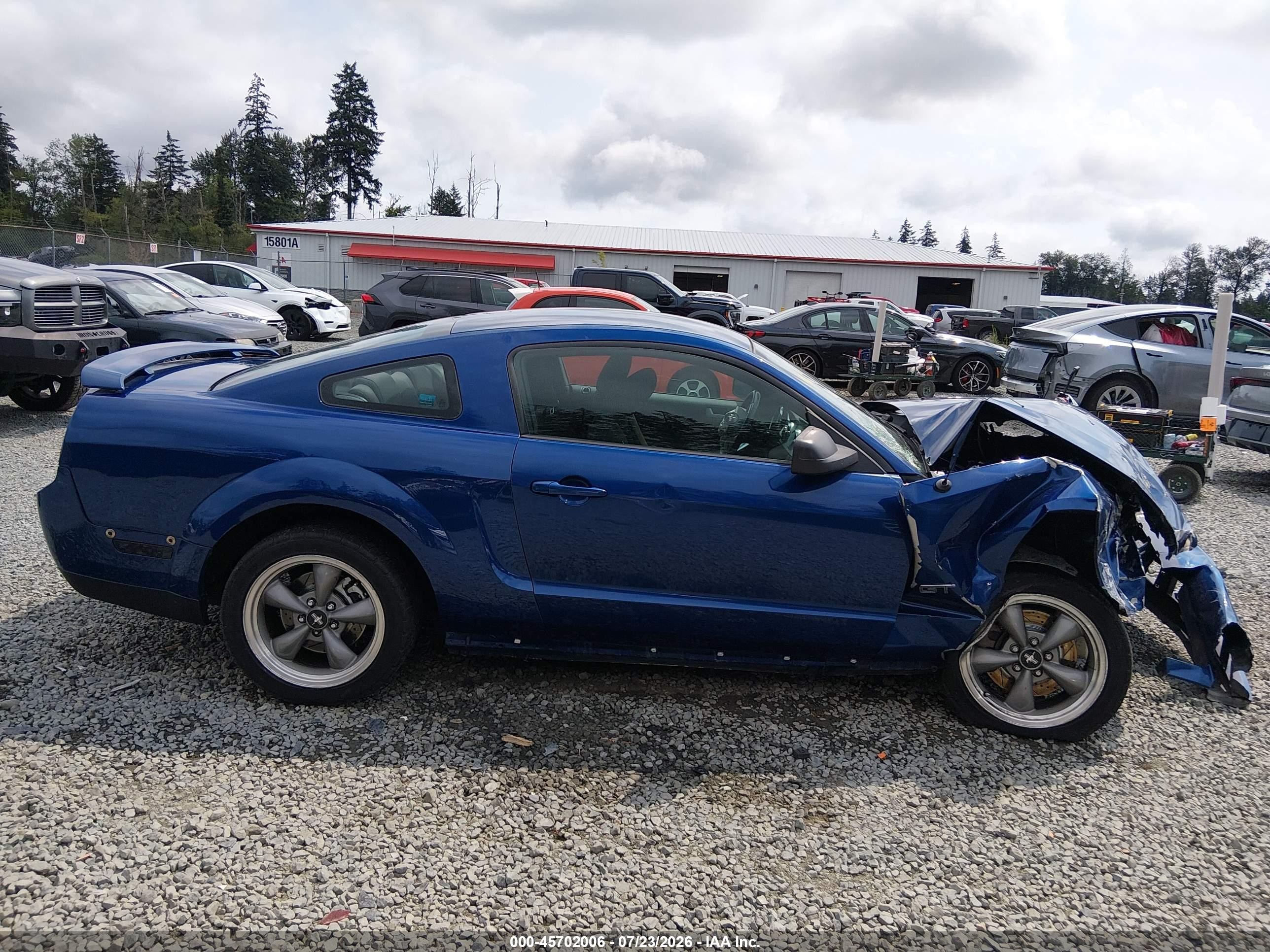 2006 Ford Mustang Gt Blue vin: 1ZVHT82HX65167566