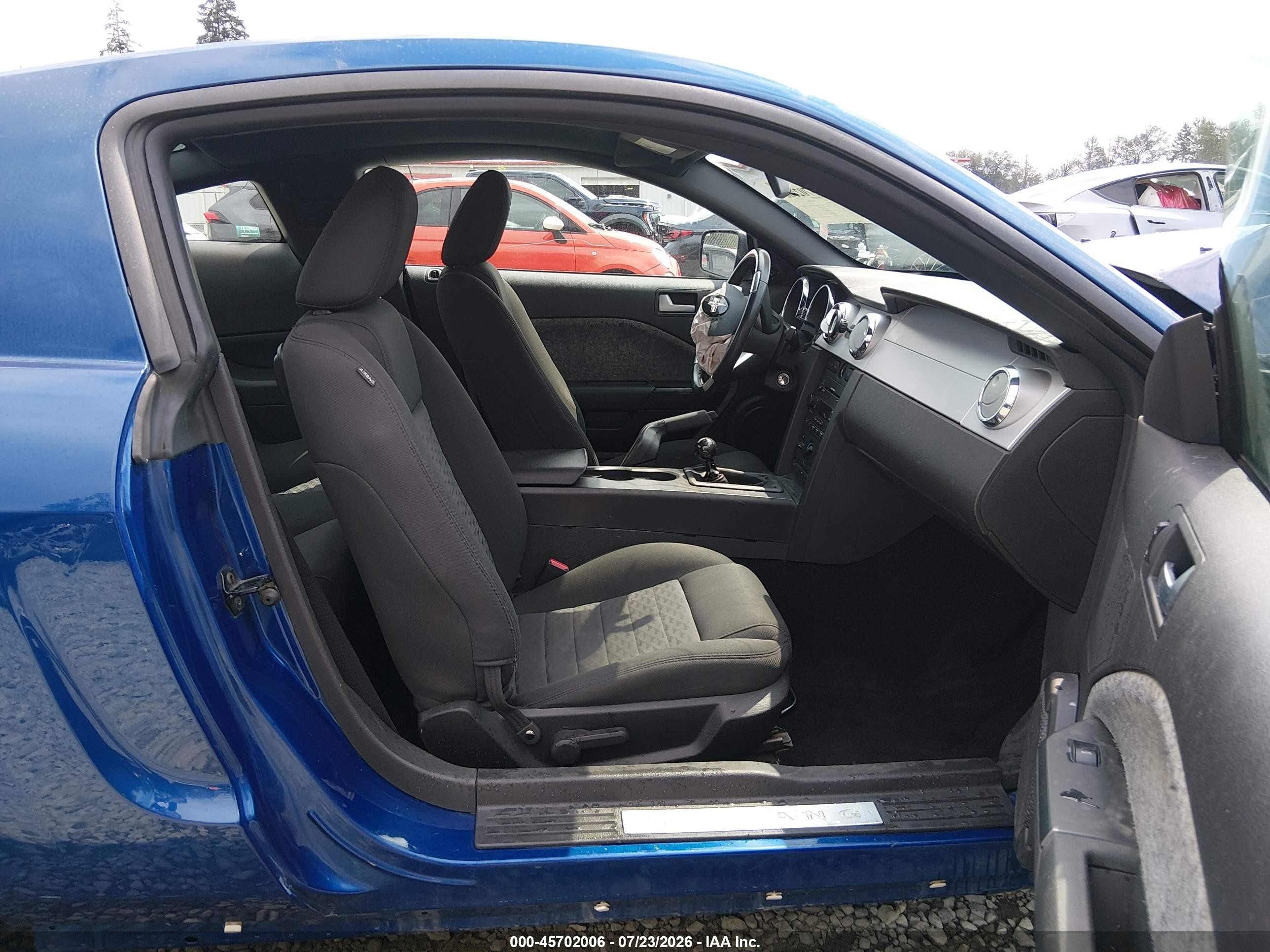 2006 Ford Mustang Gt Blue vin: 1ZVHT82HX65167566