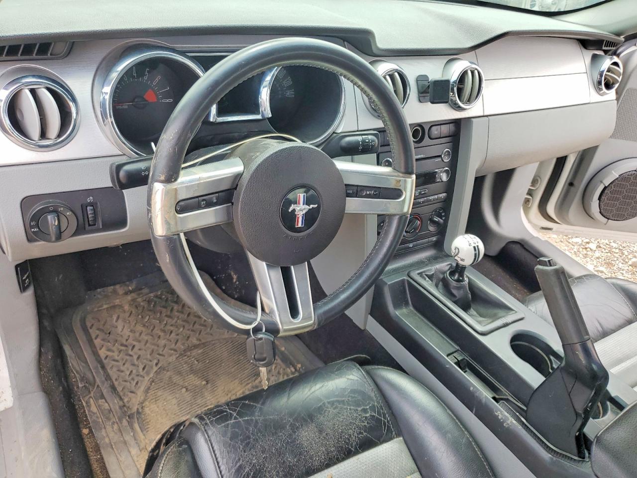 2008 Ford Mustang Gt White vin: 1ZVHT82HX85159695