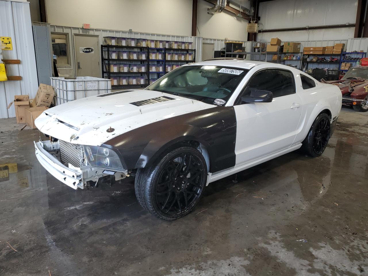 2008 Ford Mustang Gt White vin: 1ZVHT82HX85184256 Damage: Left Front Fender, Replaced, Substandard Repair