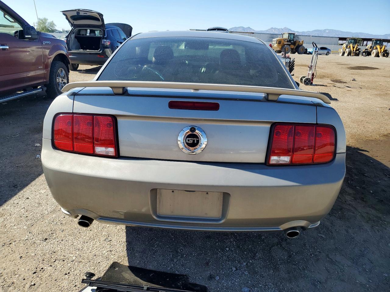 2008 Ford Mustang Gt Серый vin: 1ZVHT82HX85200200