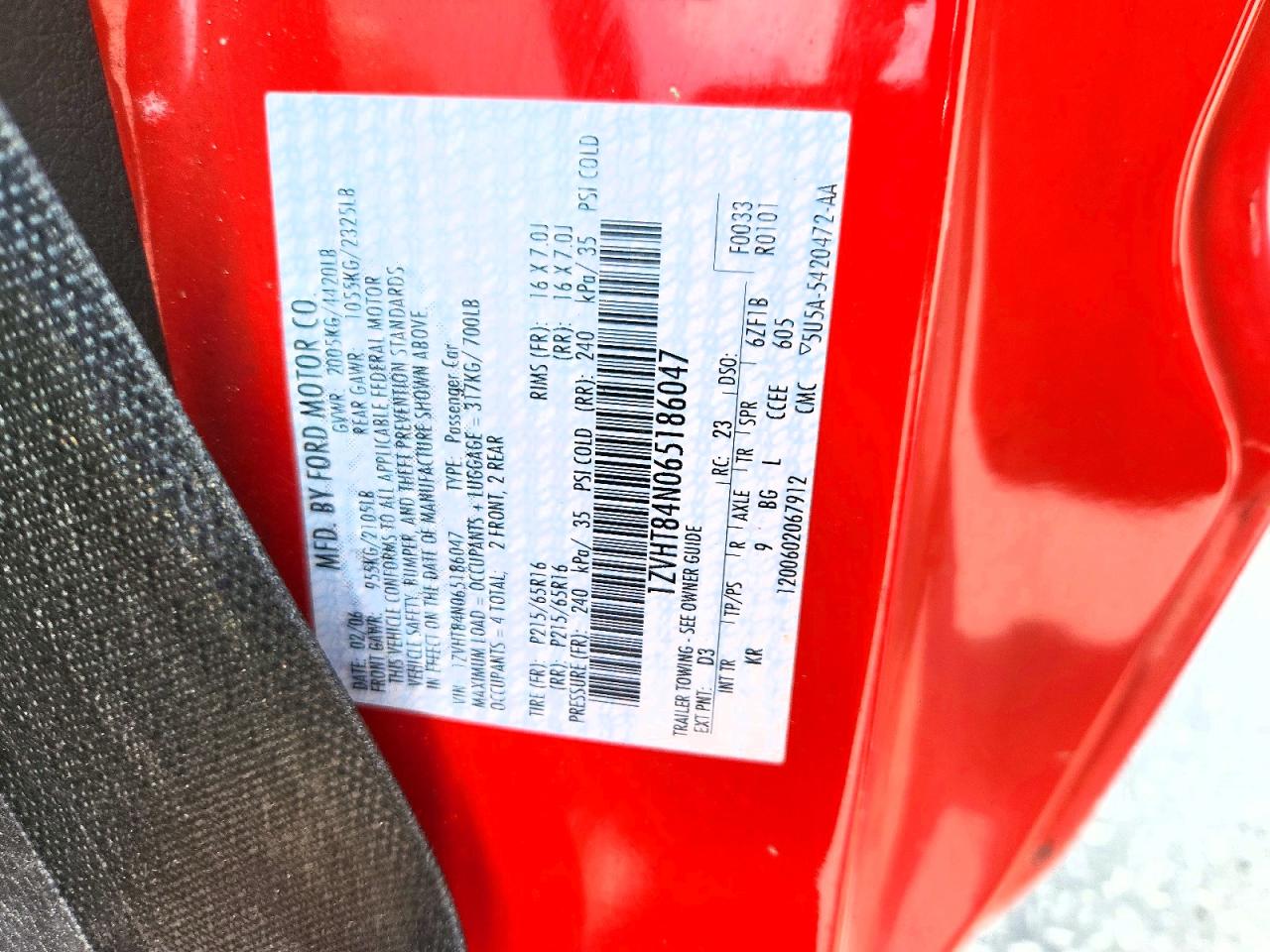 2006 Ford Mustang Красный vin: 1ZVHT84N065186047
