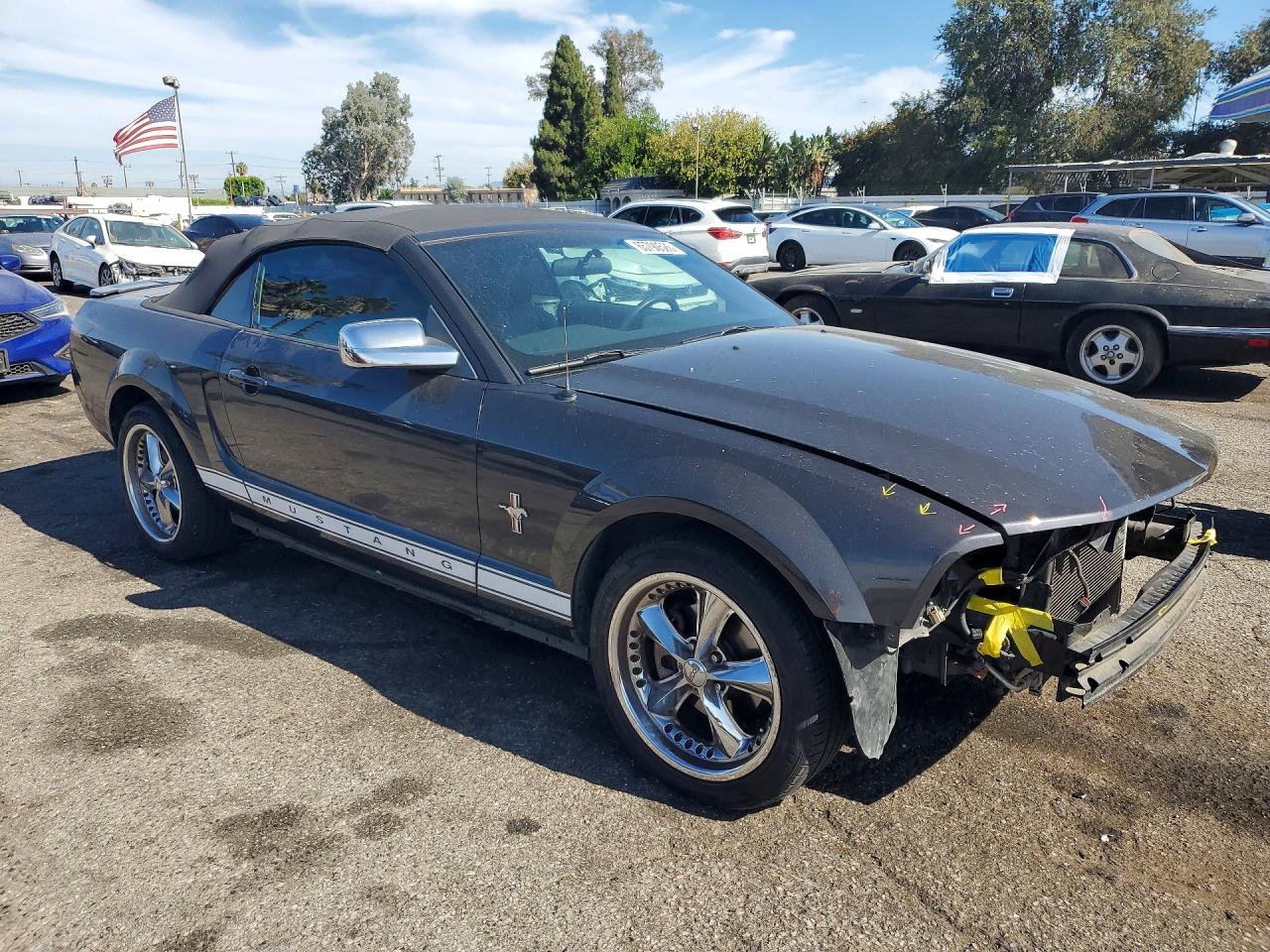 2007 Ford Mustang Charcoal vin: 1ZVHT84N075282844