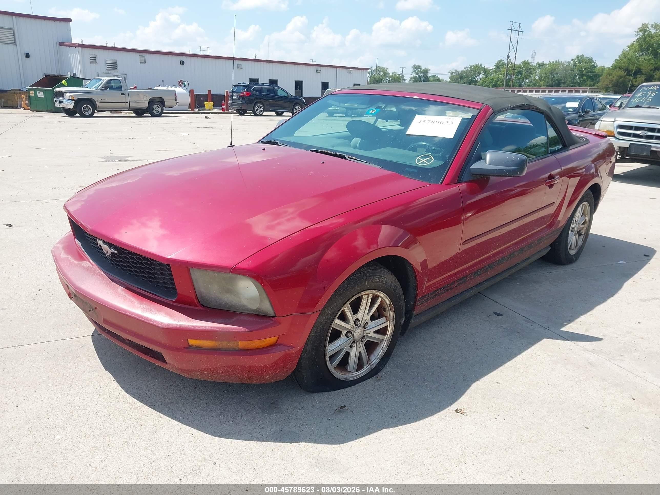 2008 Ford Mustang V6 Deluxe/v6 Premium Red vin: 1ZVHT84N285153456