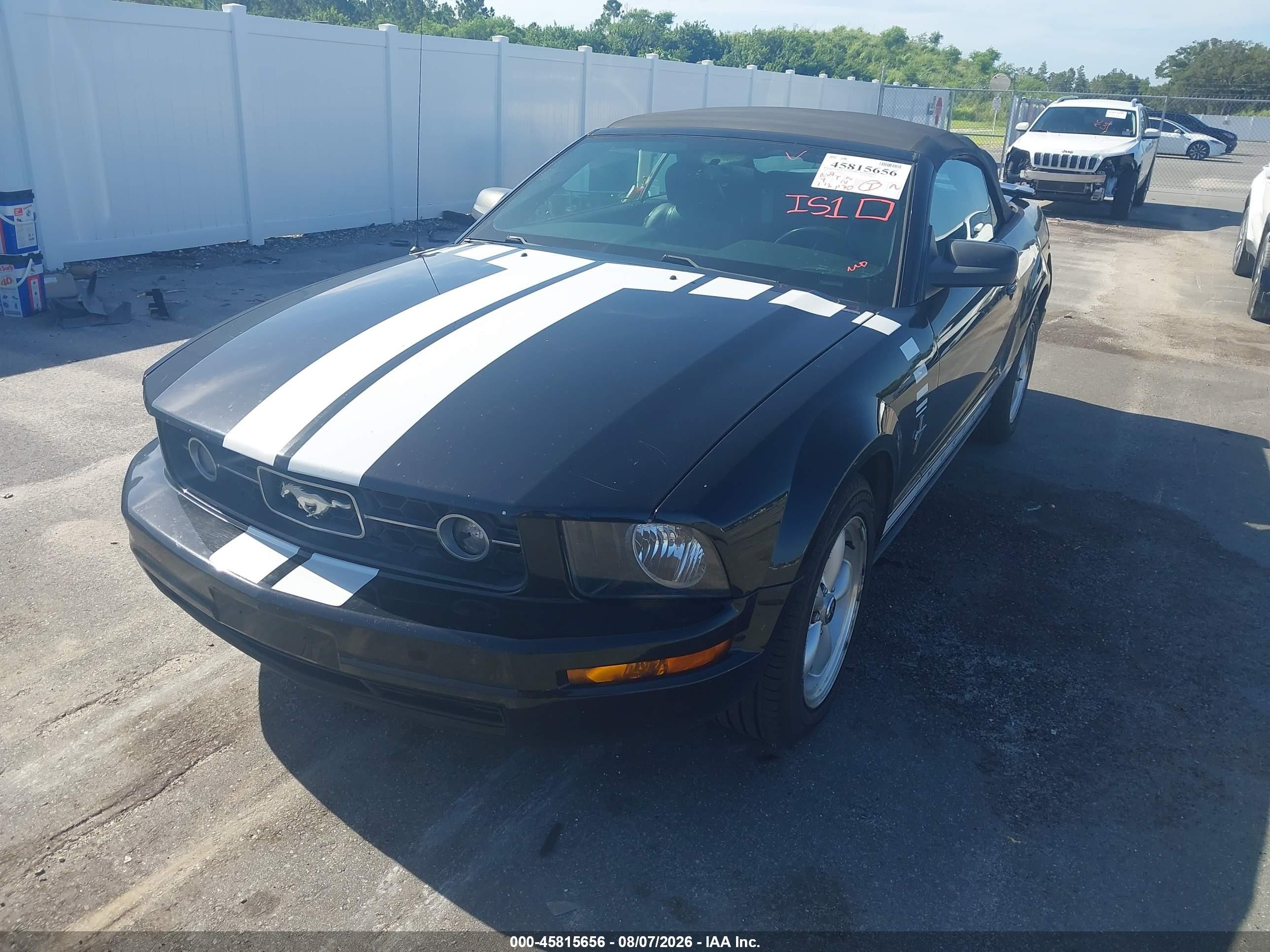 2007 Ford Mustang   Black vin: 1ZVHT84N375254567