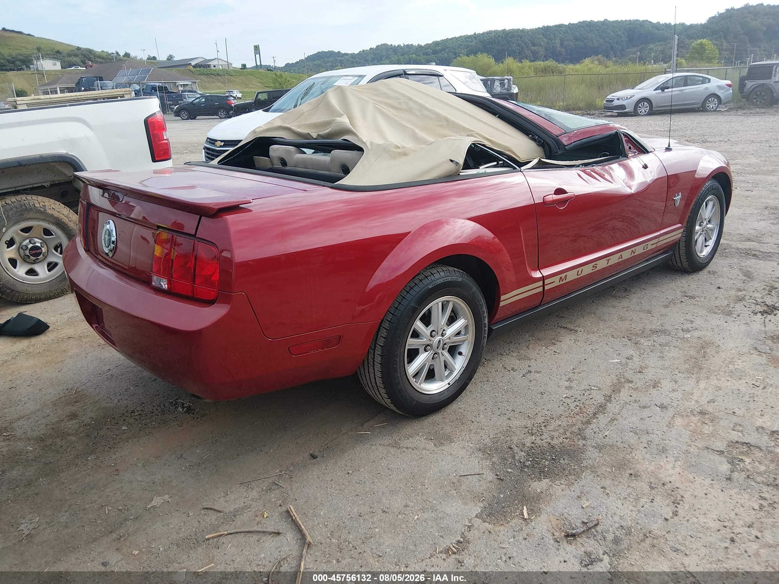 2009 Ford Mustang V6/v6 Premium Red vin: 1ZVHT84N495125045
