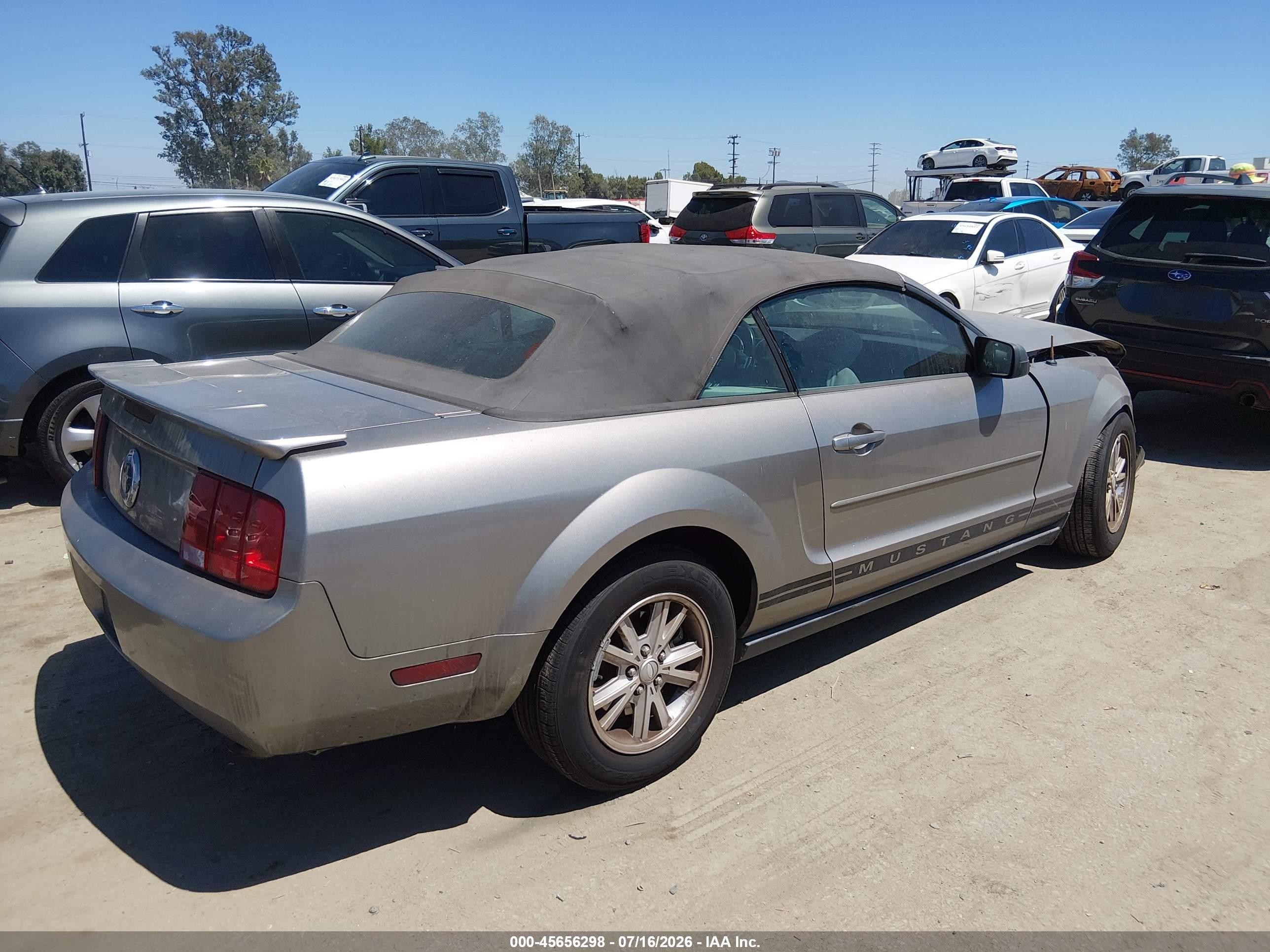 2008 Ford Mustang V6 Deluxe/v6 Premium Silver vin: 1ZVHT84N585178979