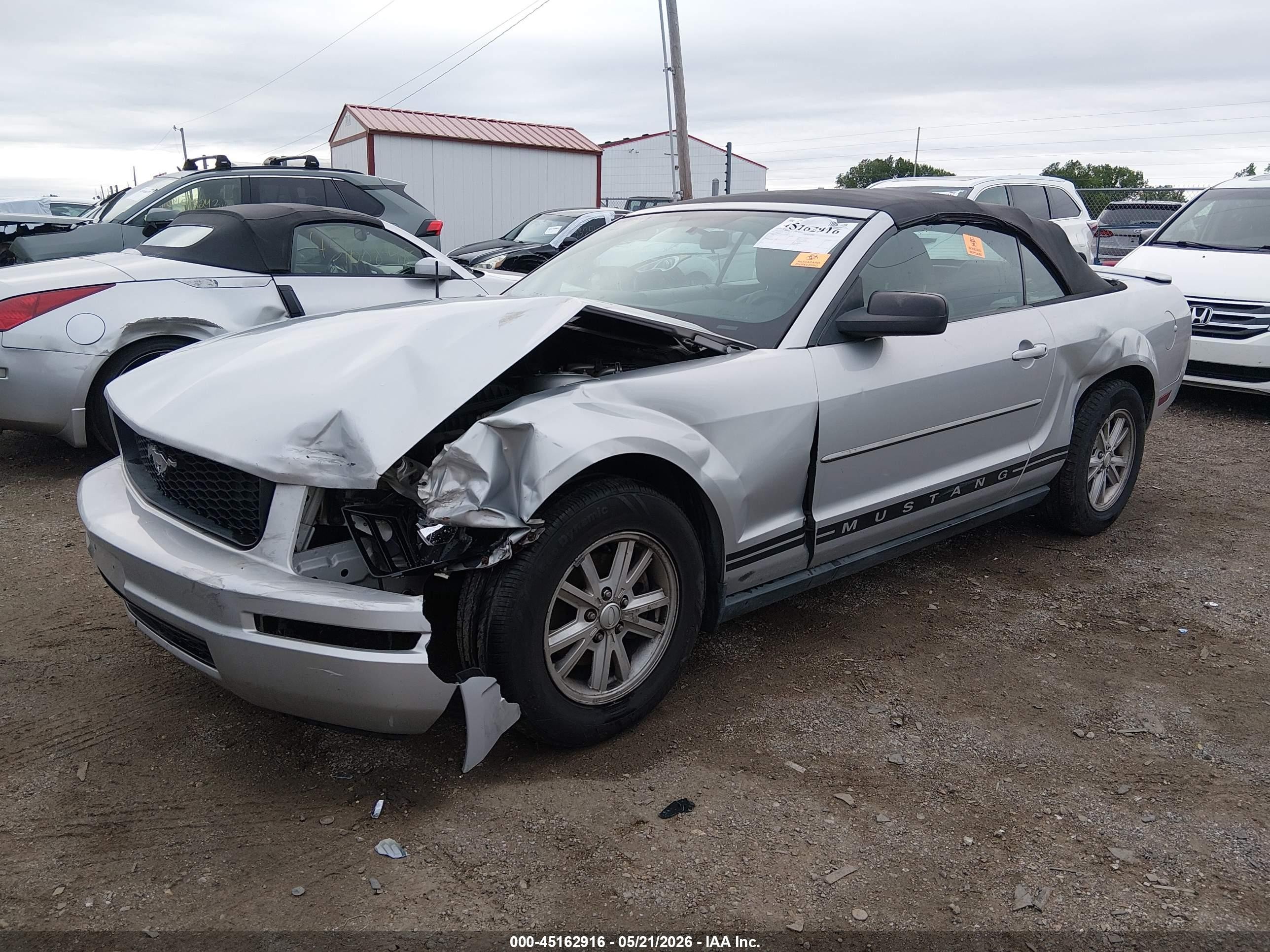 2008 Ford Mustang V6 Deluxe/v6 Premium Silver vin: 1ZVHT84N585190470
