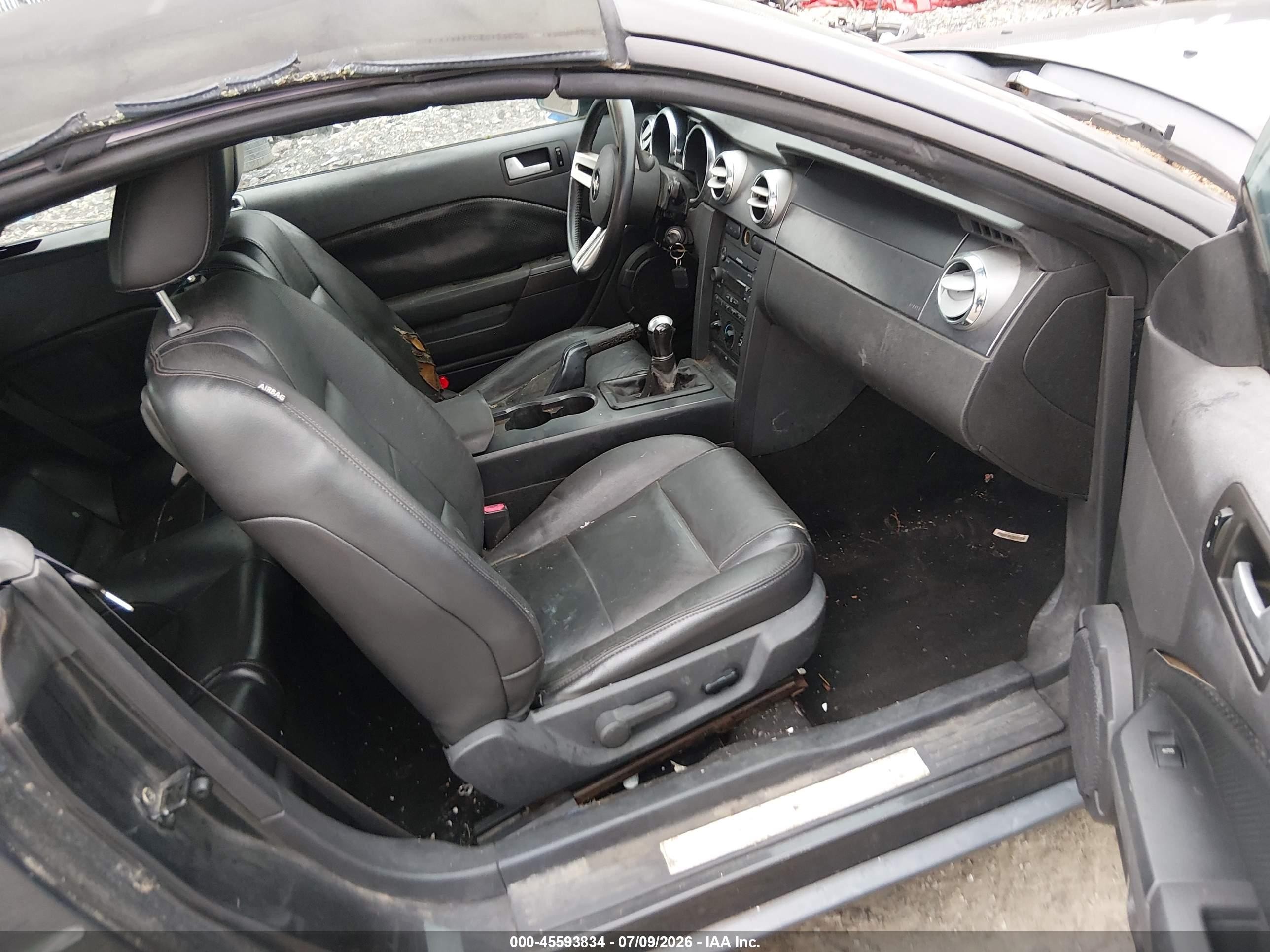 2007 Ford Mustang V6 Deluxe/v6 Premium Gray vin: 1ZVHT84N675364769