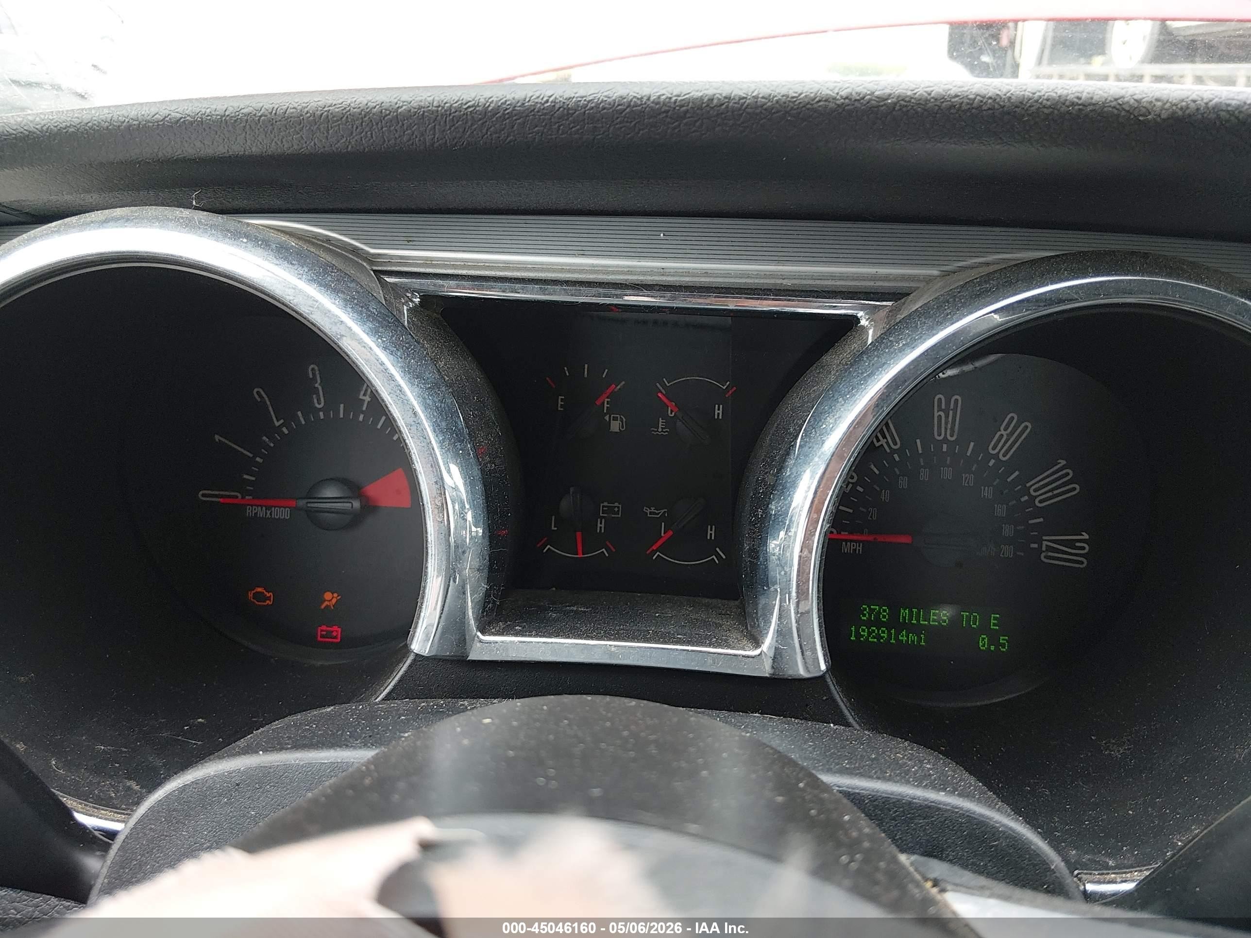 2007 Ford Mustang V6 Deluxe/v6 Premium Red vin: 1ZVHT84N775350654