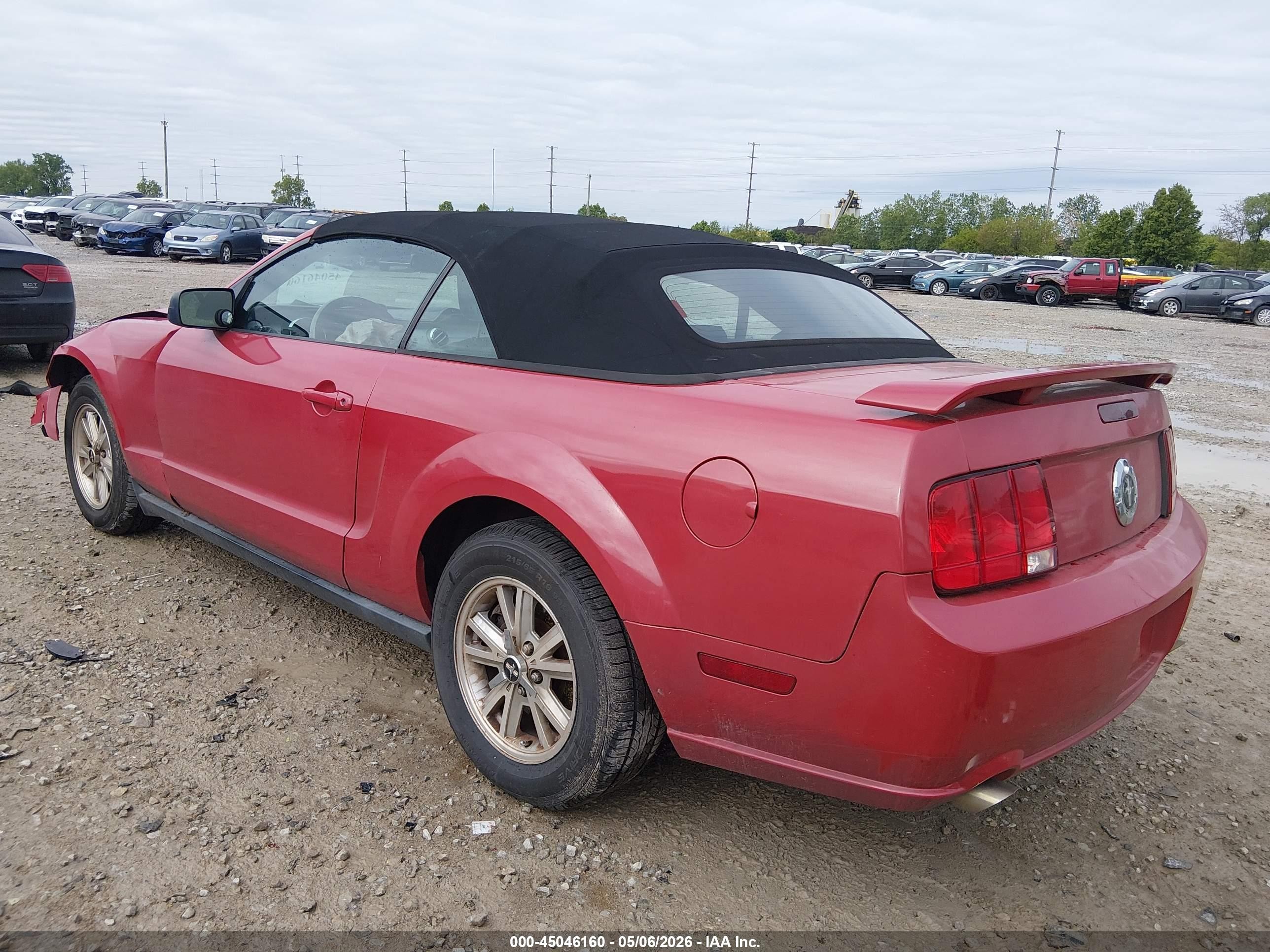 2007 Ford Mustang V6 Deluxe/v6 Premium Red vin: 1ZVHT84N775350654