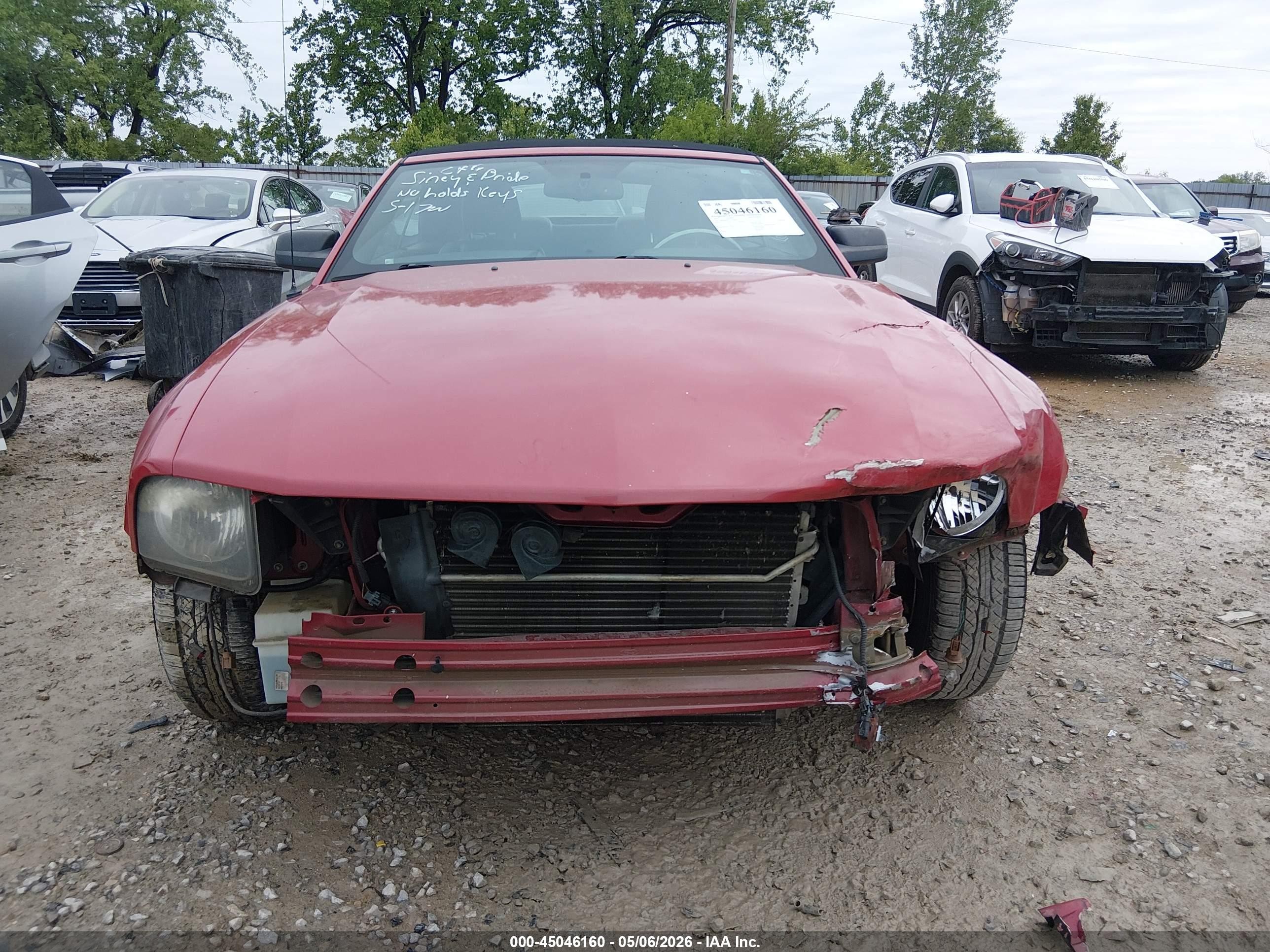 2007 Ford Mustang V6 Deluxe/v6 Premium Red vin: 1ZVHT84N775350654