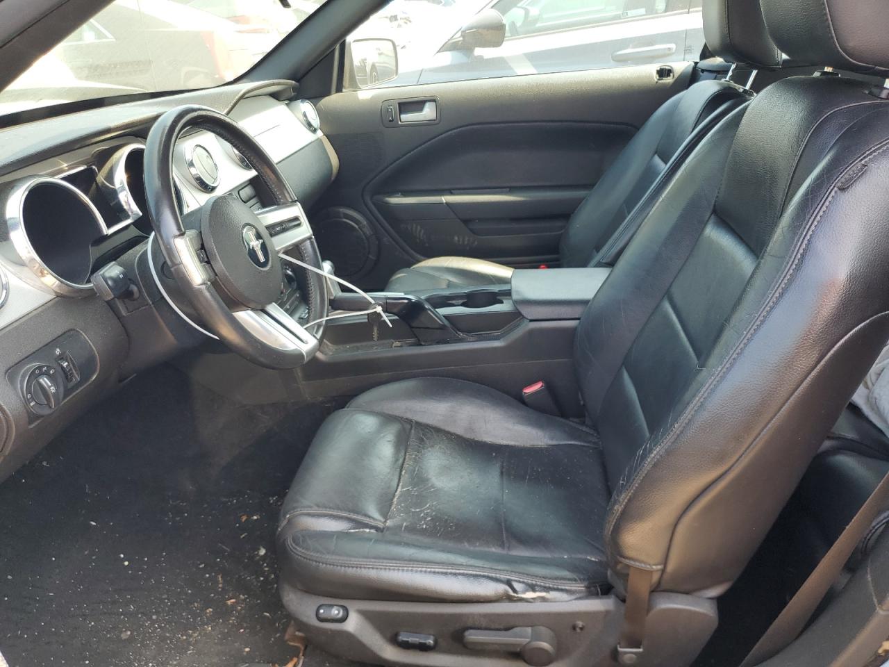 2007 Ford Mustang Black vin: 1ZVHT84N775355921
