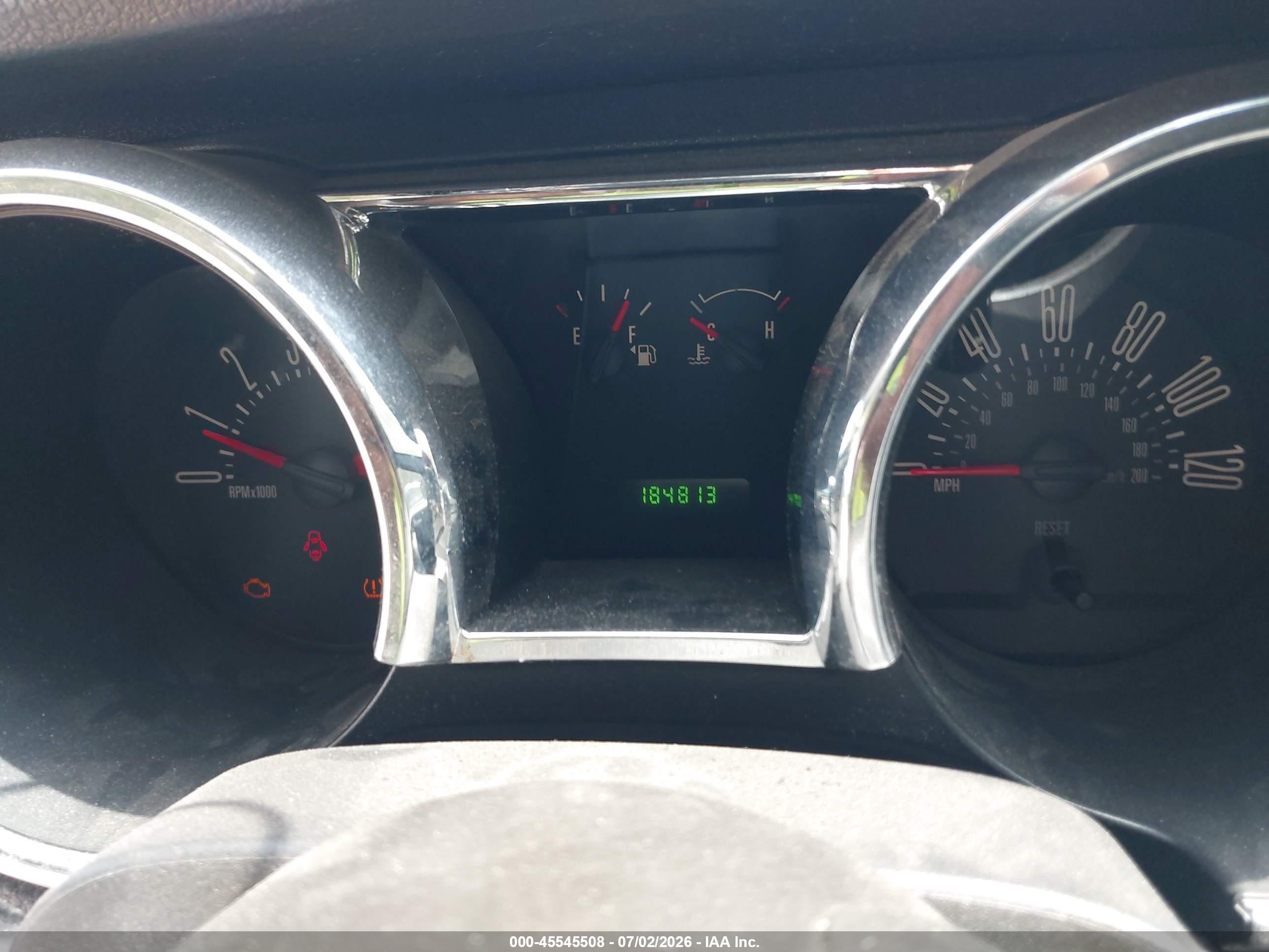 2008 Ford Mustang V6 Deluxe Silver vin: 1ZVHT84N785149421