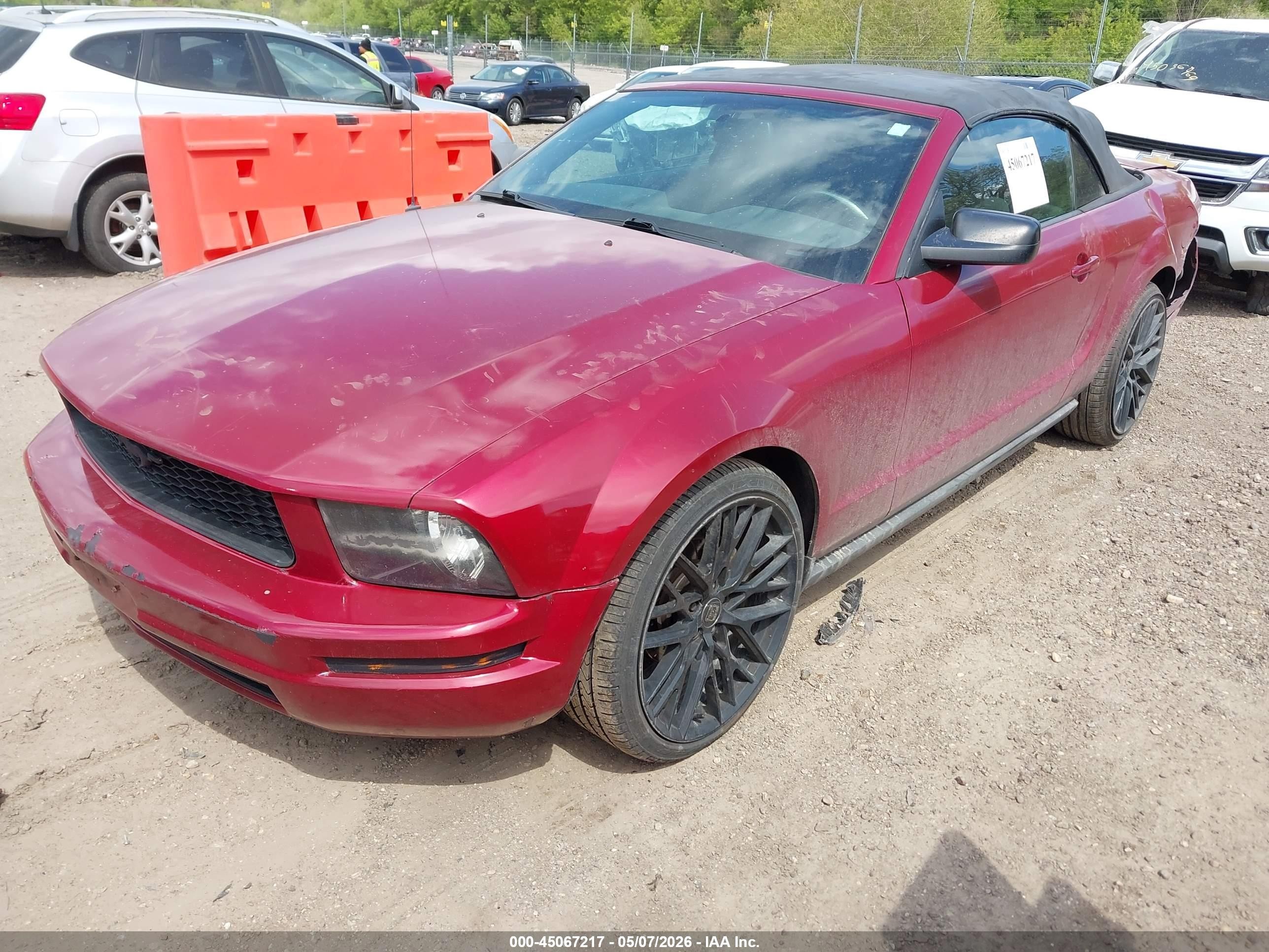 2009 Ford Mustang V6/v6 Premium Red vin: 1ZVHT84N795133995