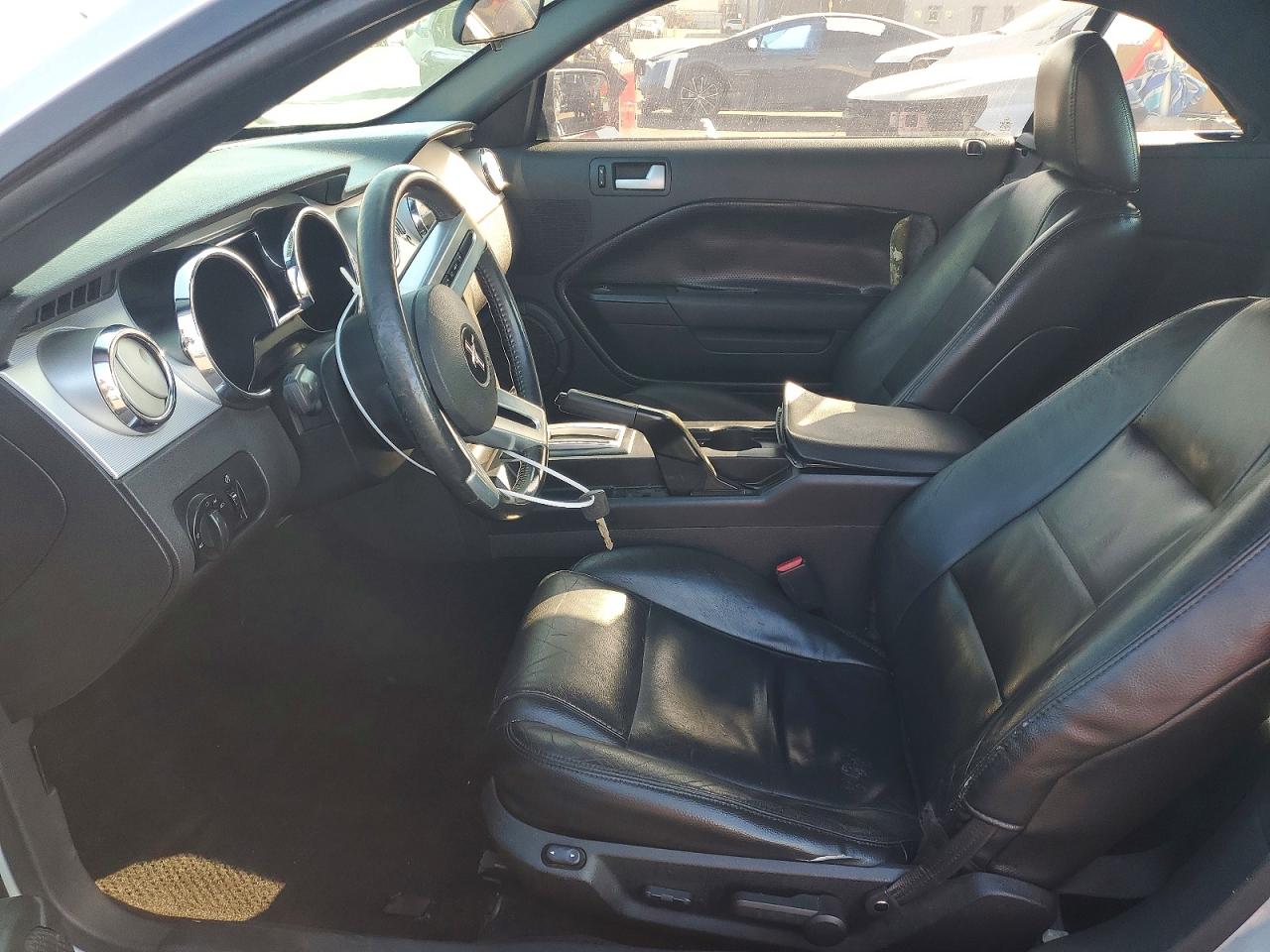 2006 Ford Mustang Silver vin: 1ZVHT84N965154116