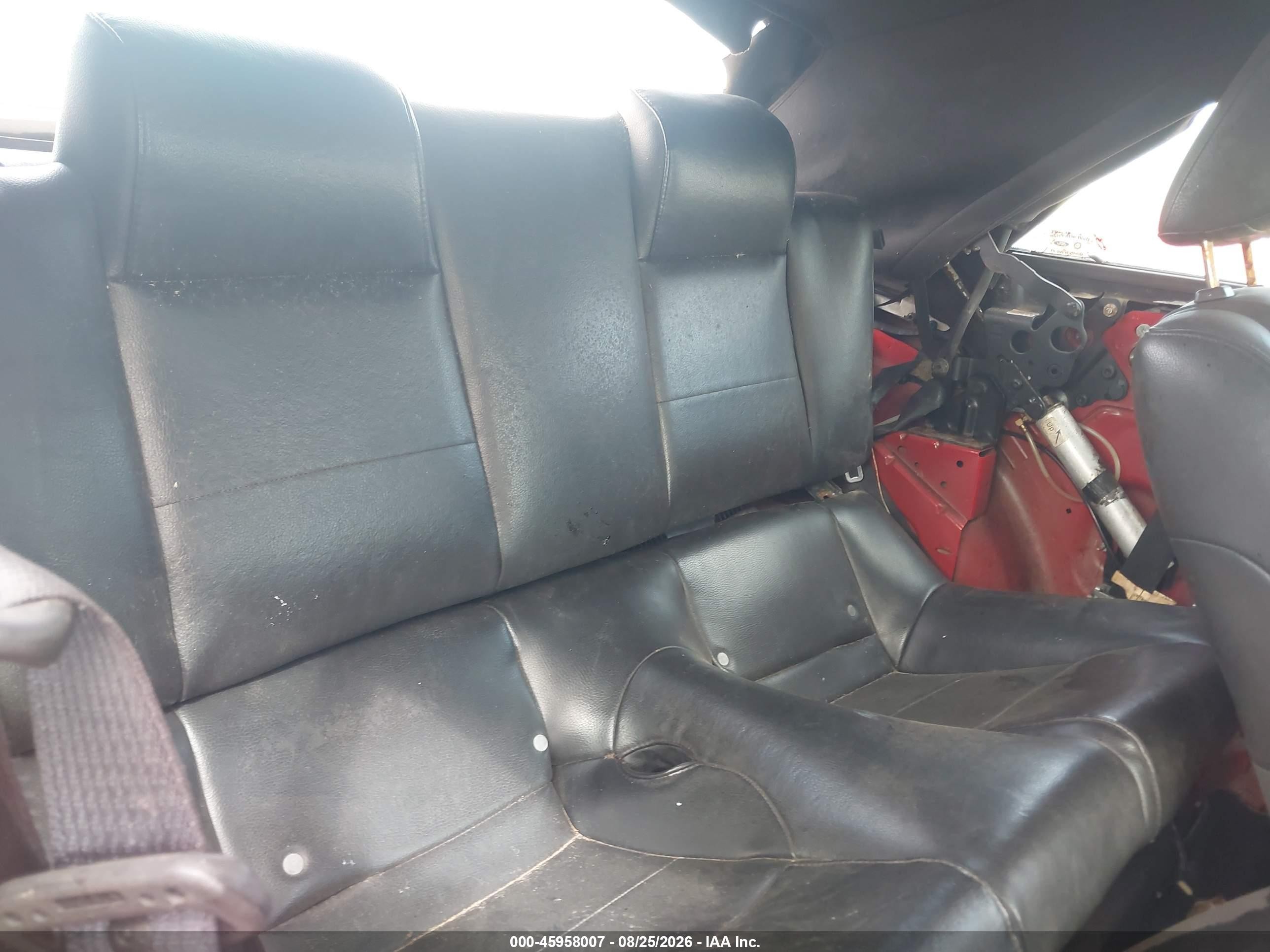 2006 Ford Mustang V6 Красный vin: 1ZVHT84N965228585