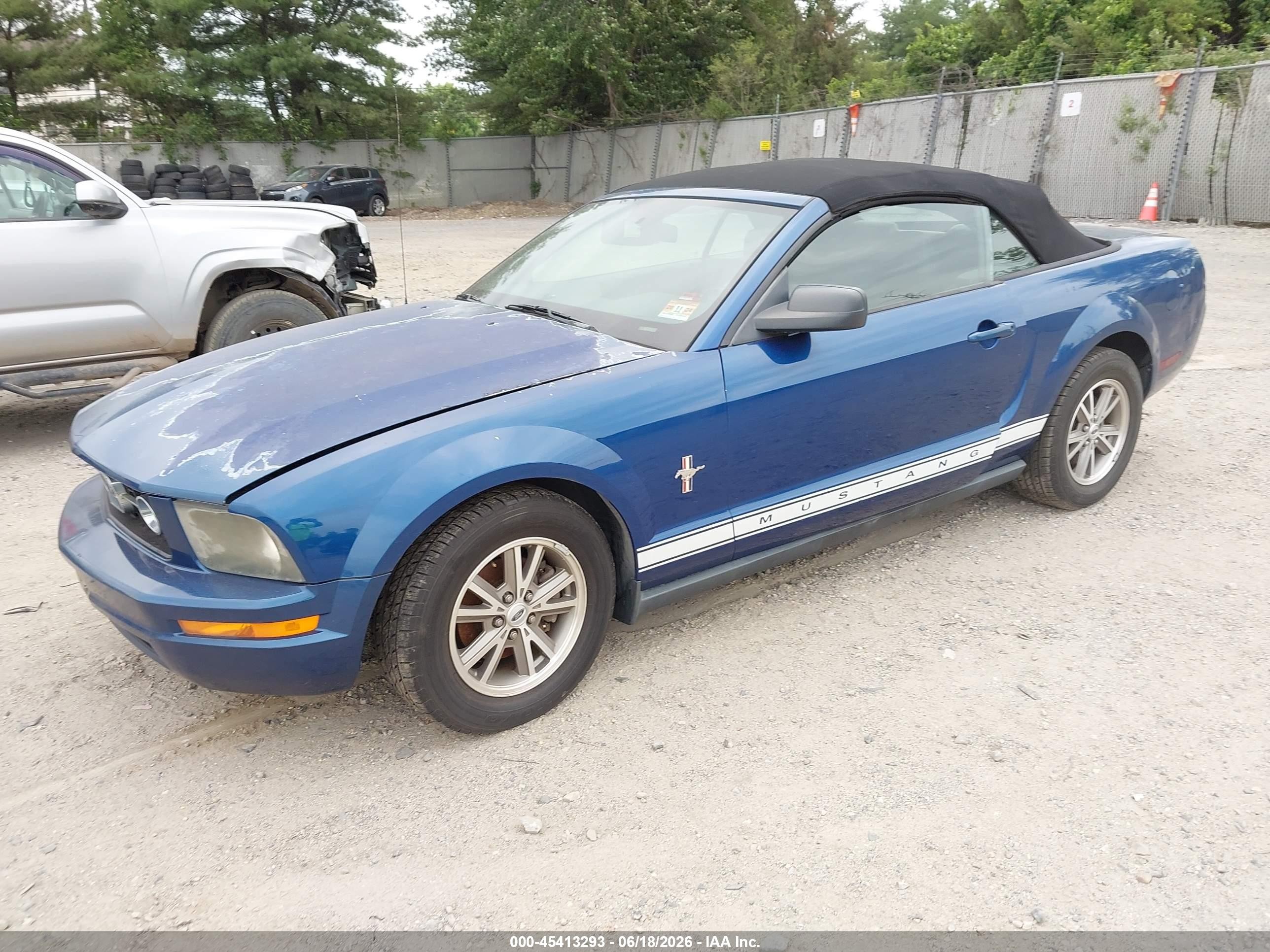 2007 Ford Mustang V6 Deluxe/v6 Premium Blue vin: 1ZVHT84N975197842