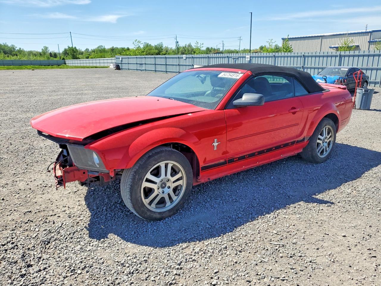 2008 Ford Mustang Red vin: 1ZVHT84N985205374
