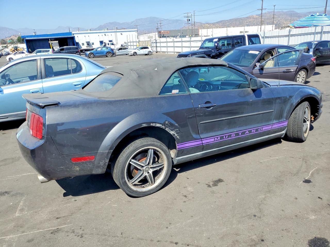 2008 Ford Mustang Серый vin: 1ZVHT84NX85165564