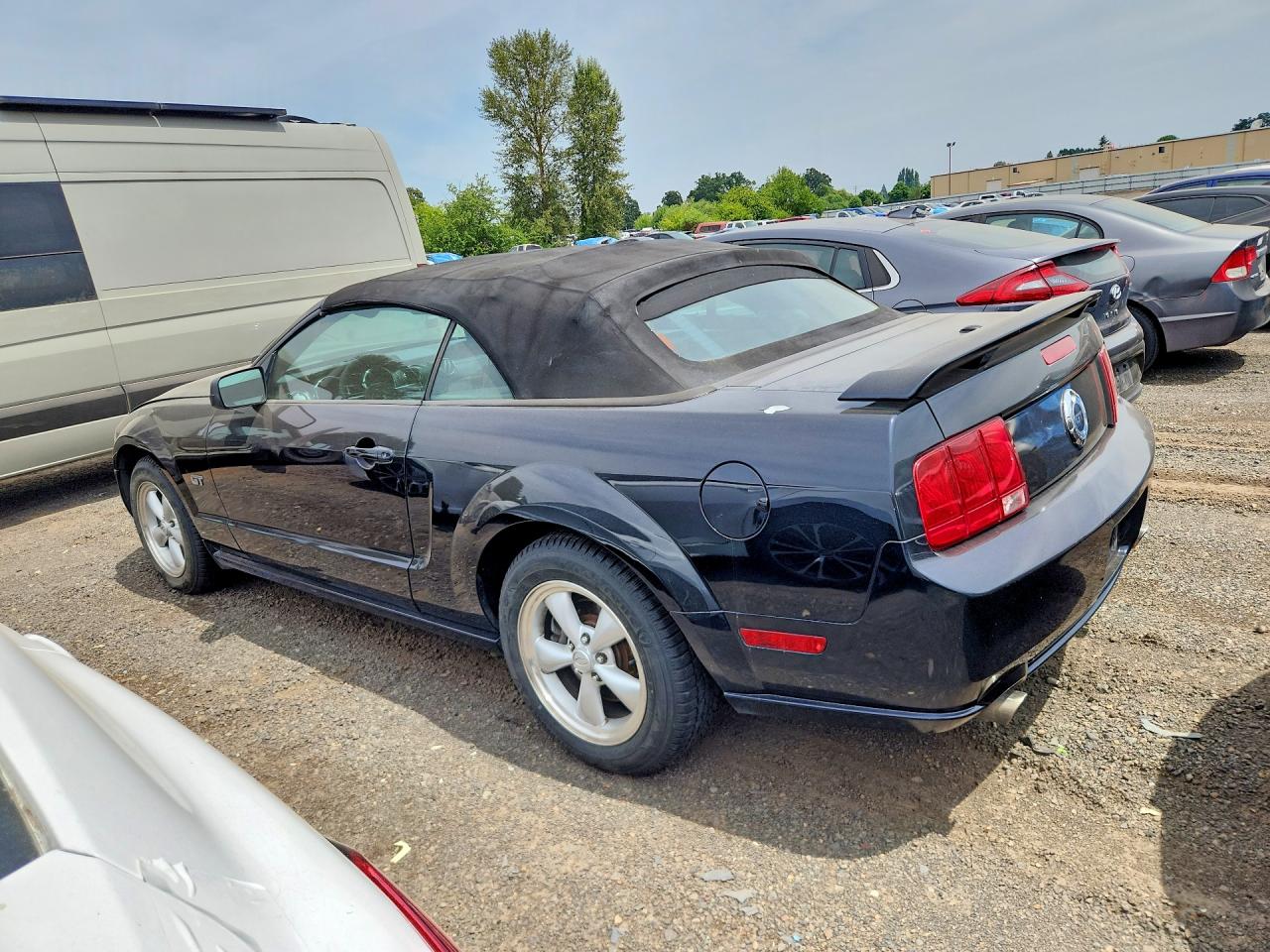 2007 Ford Mustang Gt Blue vin: 1ZVHT85H175347399