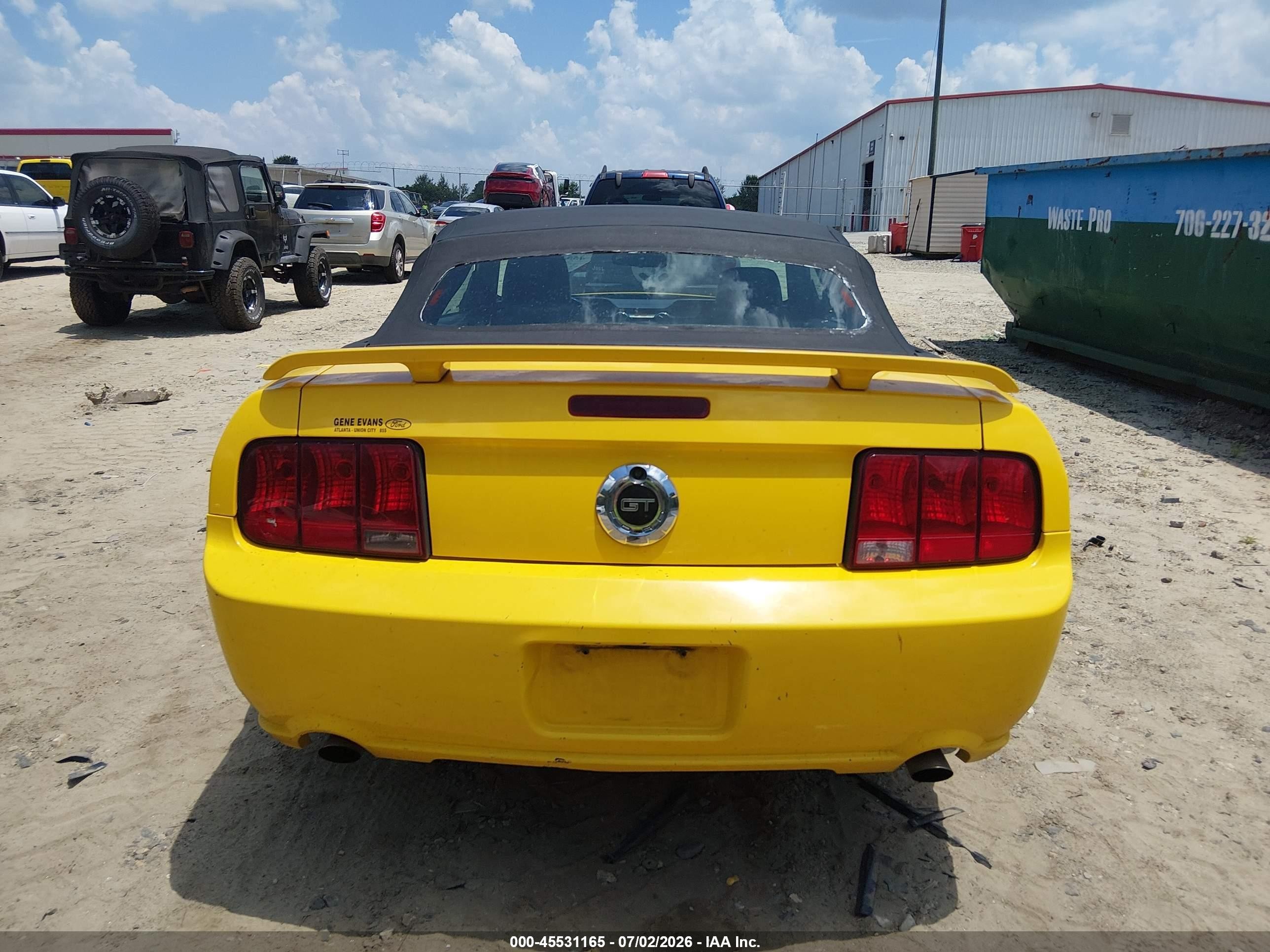 2006 Ford Mustang Gt Yellow vin: 1ZVHT85H365149373