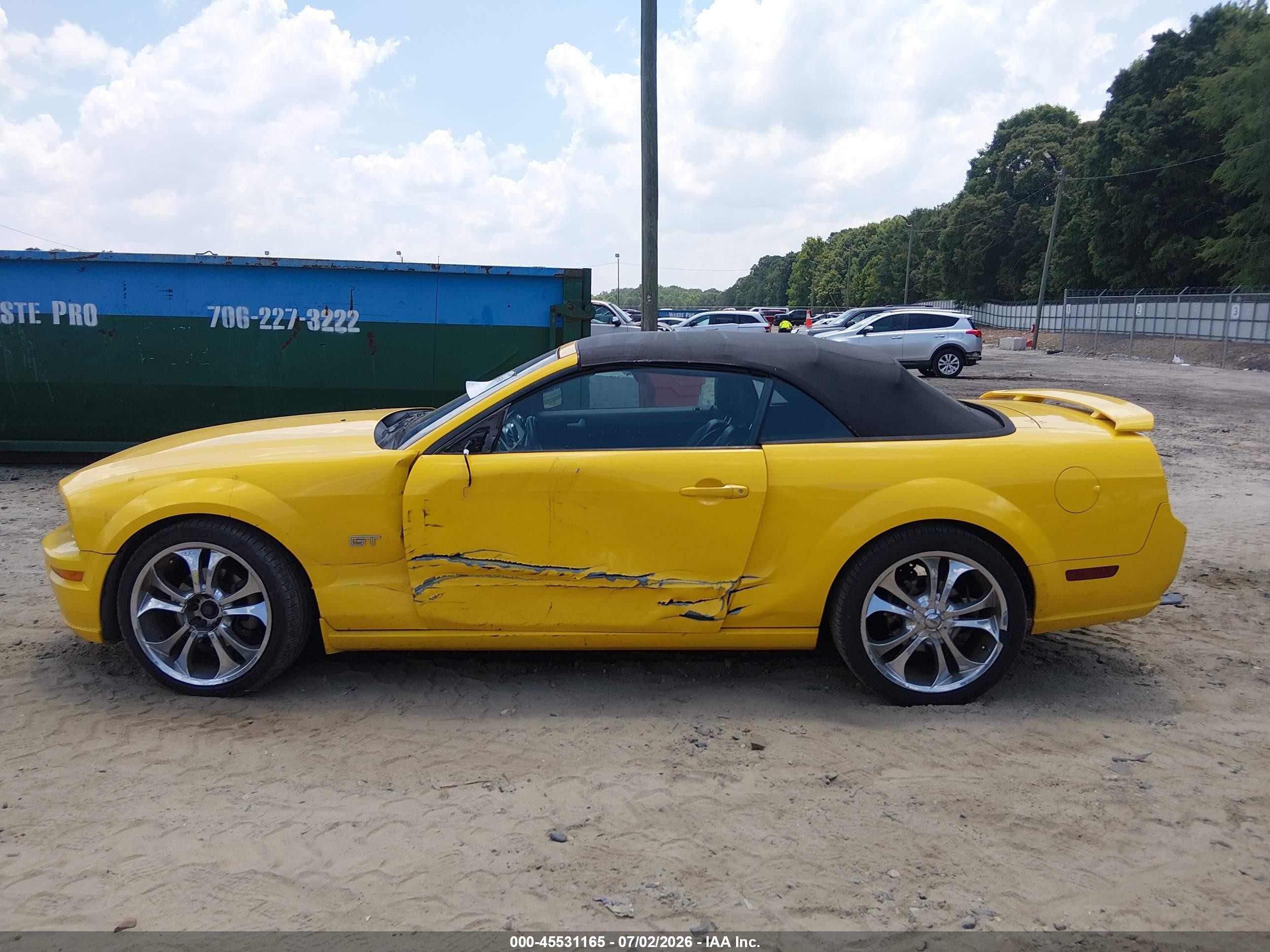 2006 Ford Mustang Gt Yellow vin: 1ZVHT85H365149373