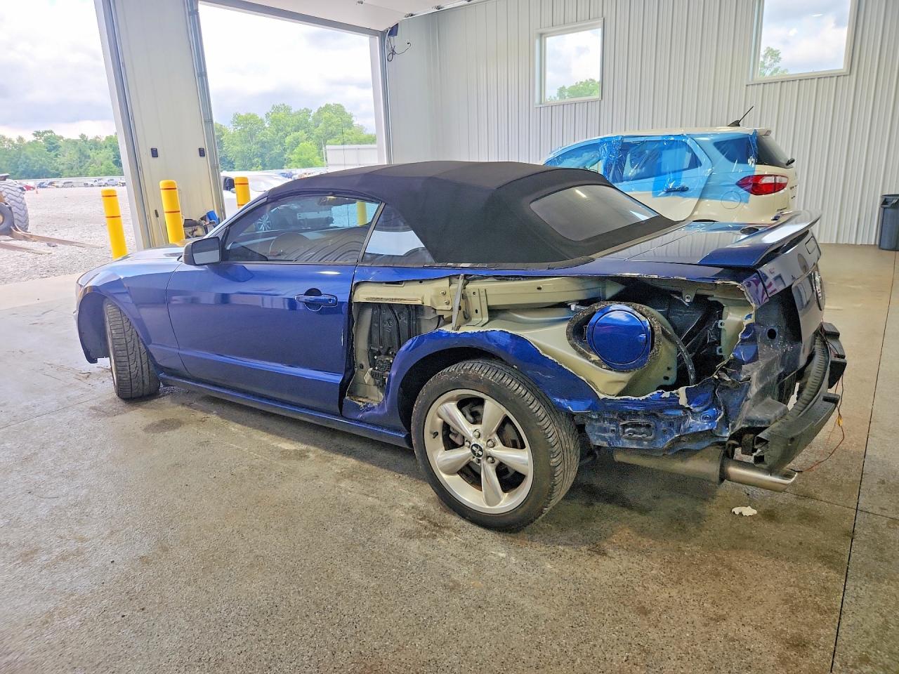 2007 Ford Mustang Gt Blue vin: 1ZVHT85H375306854