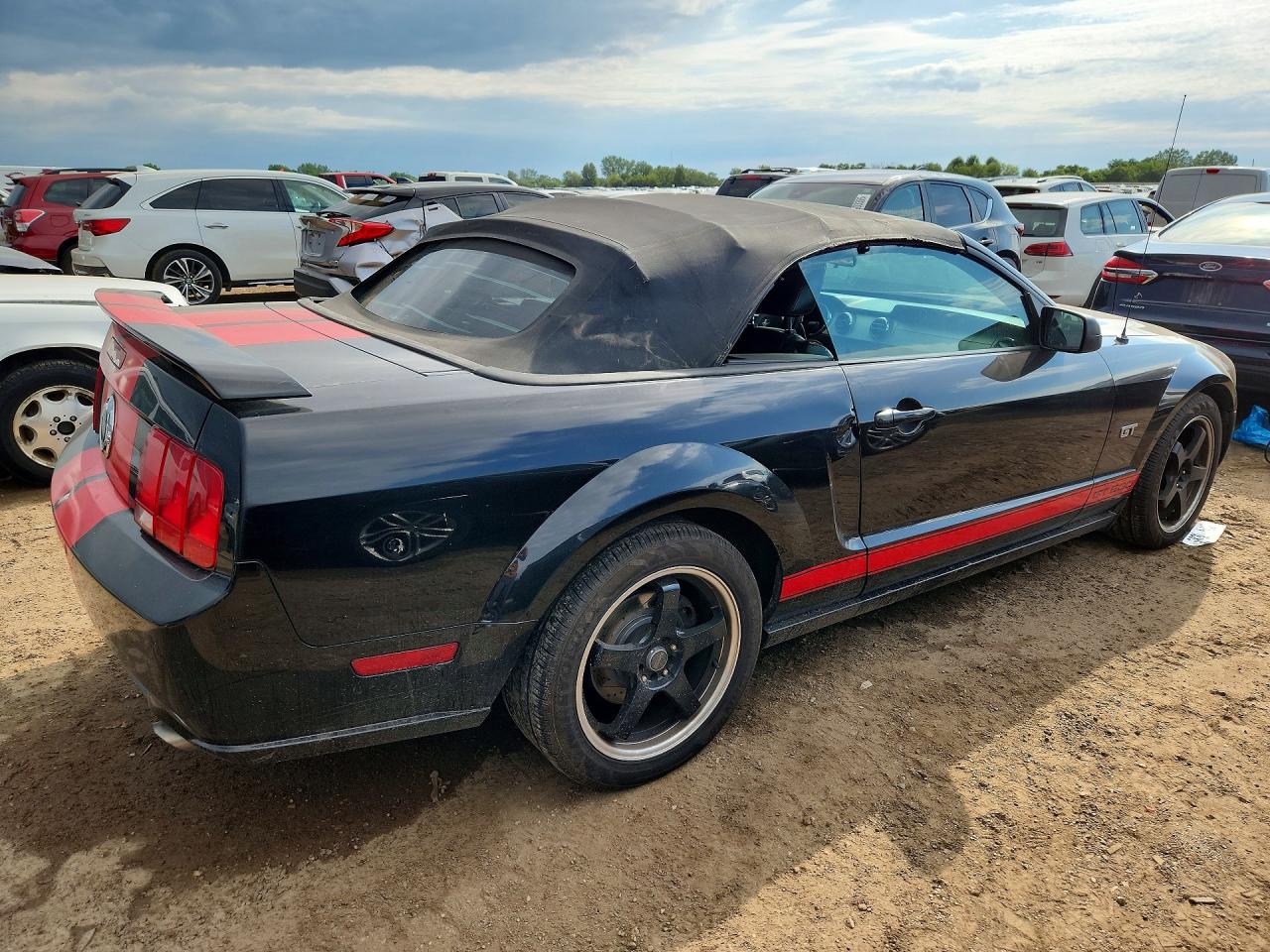 2006 Ford Mustang Gt Black vin: 1ZVHT85H665135418