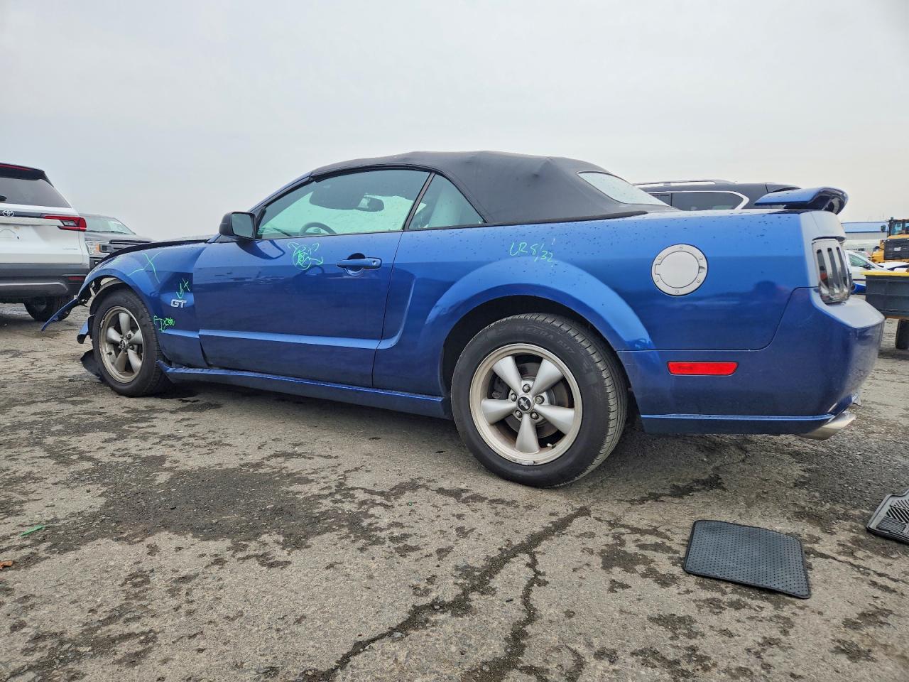 2007 Ford Mustang Gt Blue vin: 1ZVHT85H675363095