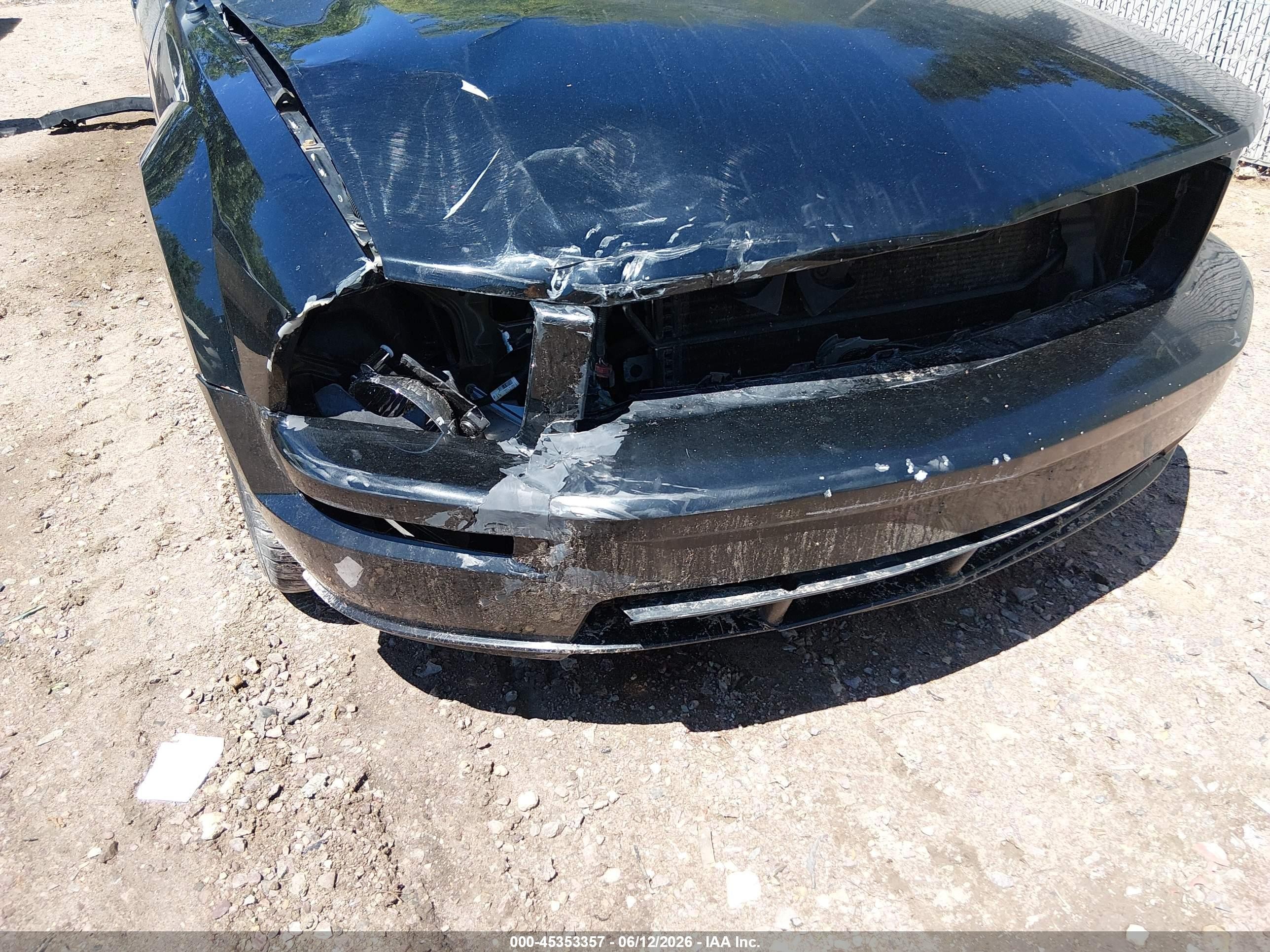 2005 Ford Mustang Gt Black vin: 1ZVHT85H755251340
