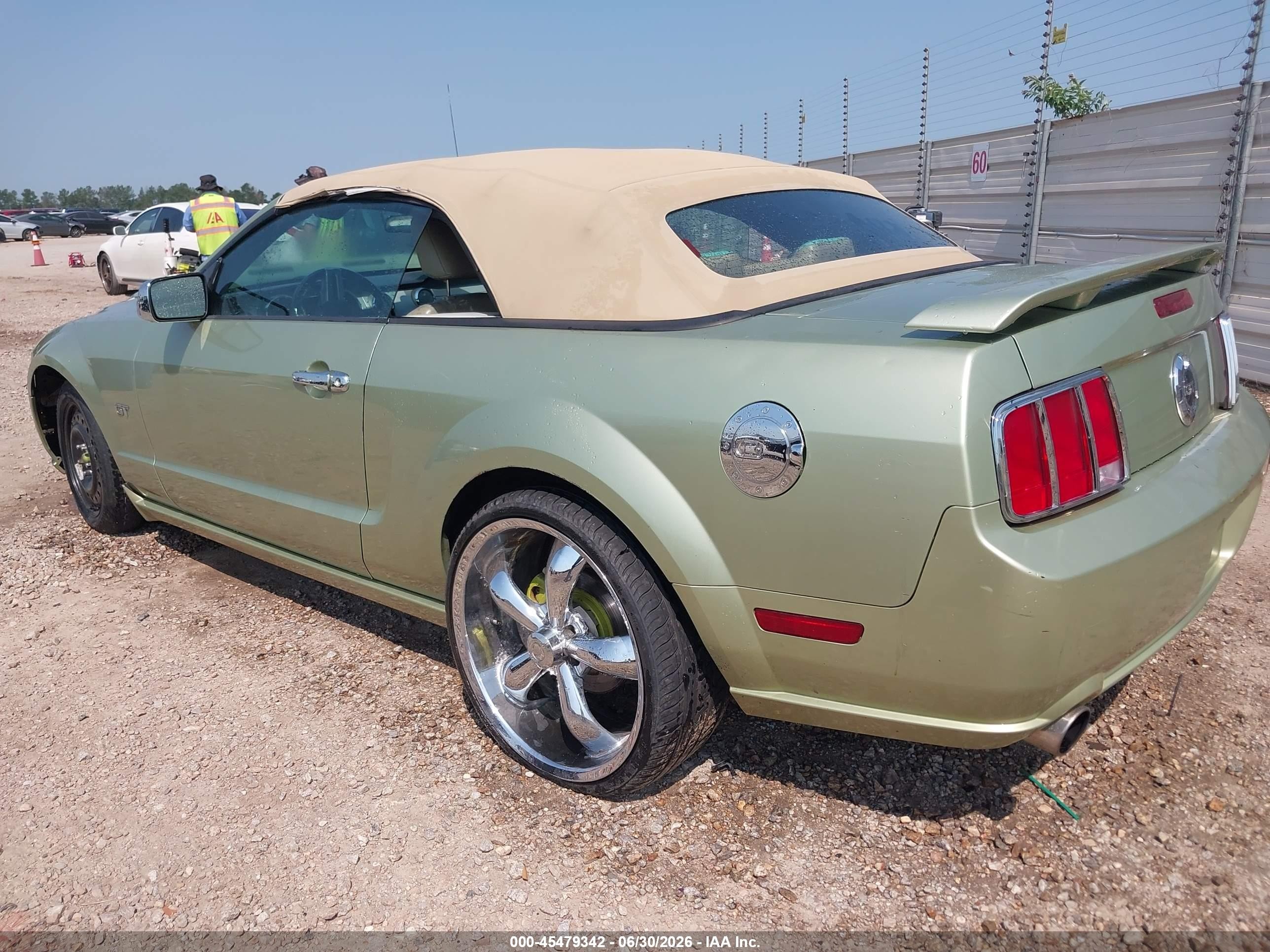 2006 Ford Mustang Gt Green vin: 1ZVHT85H765153717