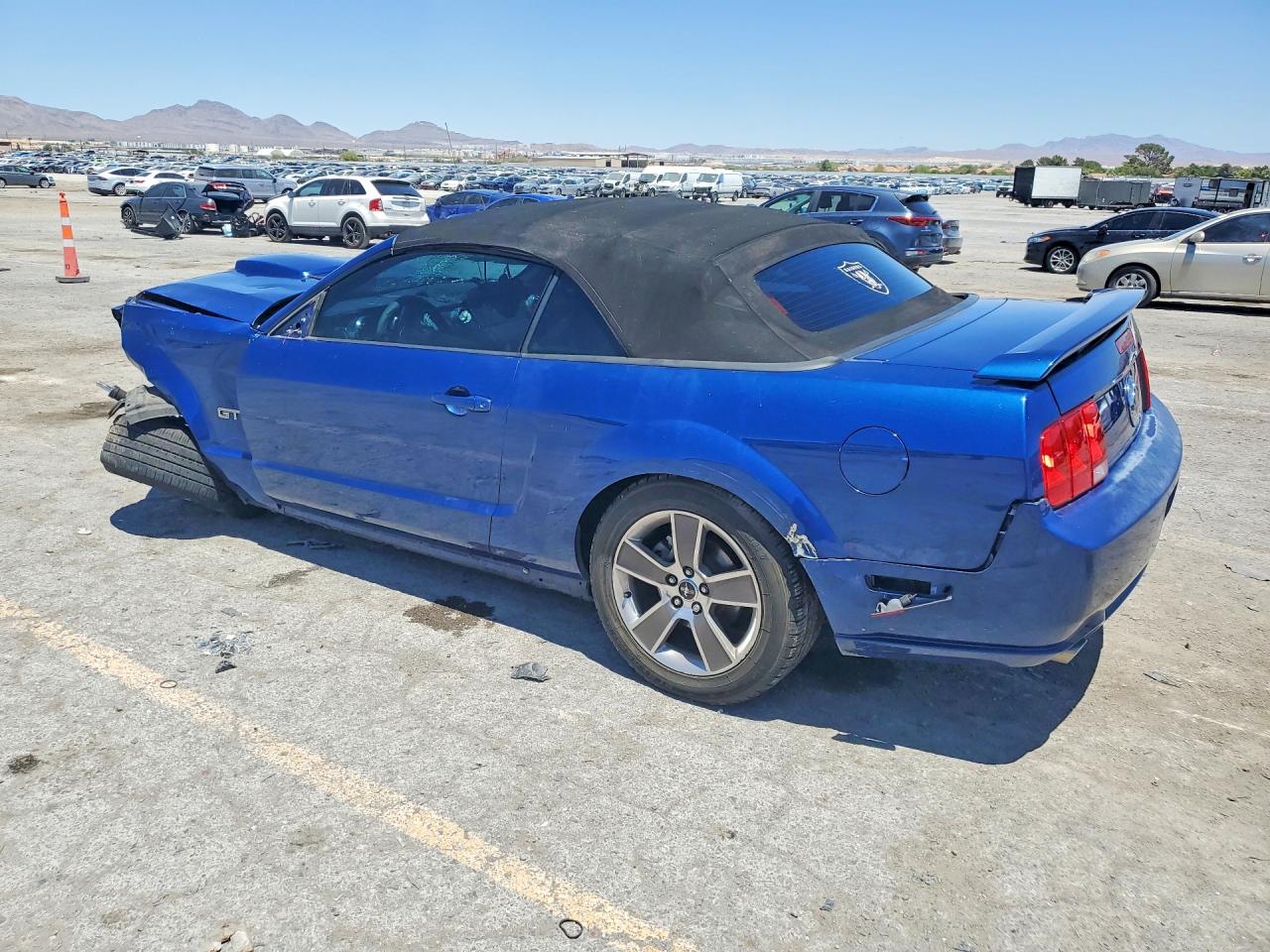 2008 Ford Mustang Gt Синий vin: 1ZVHT85H885156872