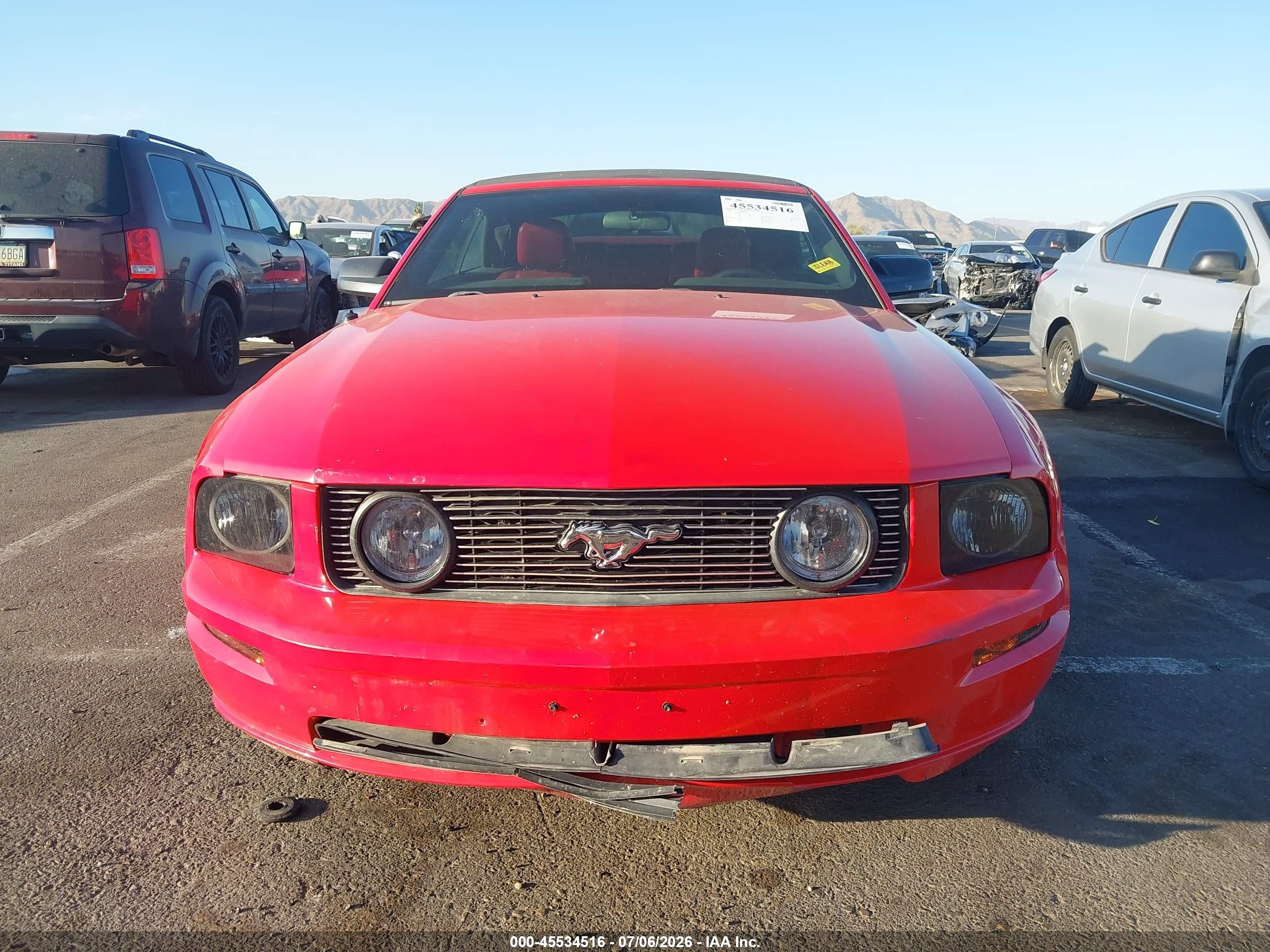 2006 Ford Mustang Gt Red vin: 1ZVHT85H965110156