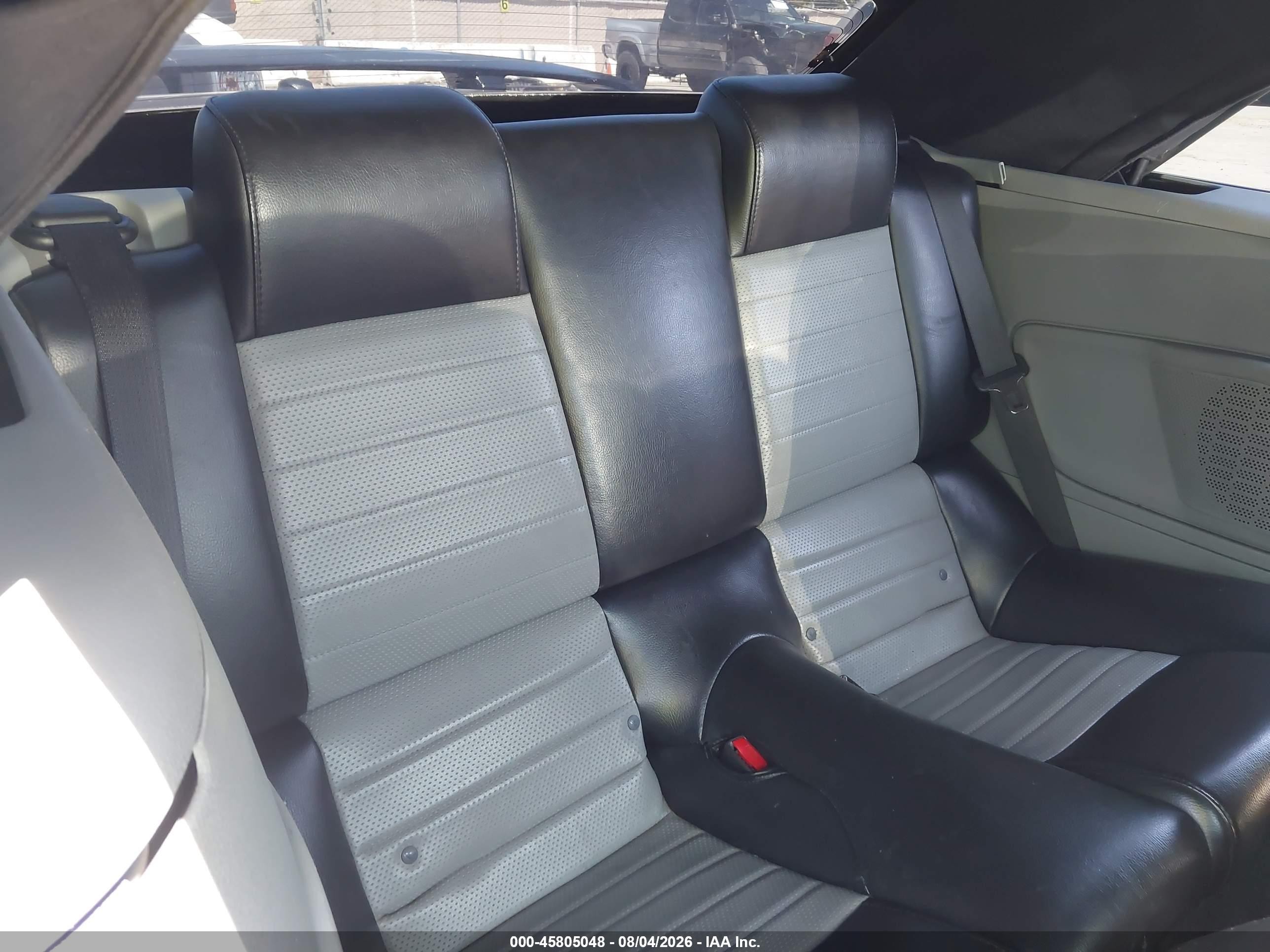 2007 Ford Mustang Gt Deluxe/gt Premium Черный vin: 1ZVHT85HX75229254