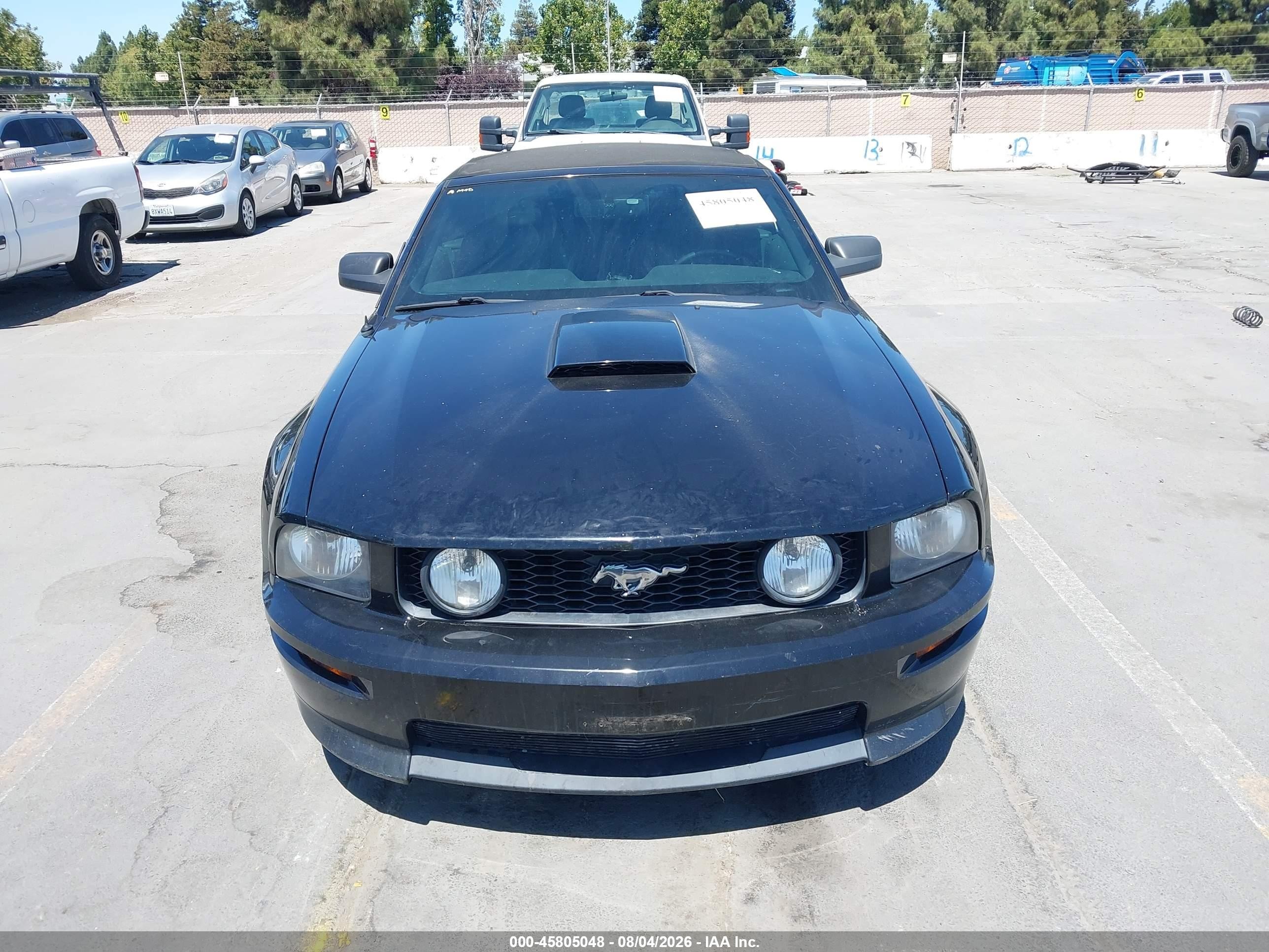 2007 Ford Mustang Gt Deluxe/gt Premium Черный vin: 1ZVHT85HX75229254