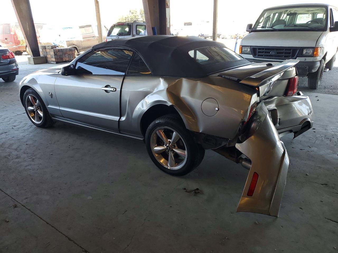 2009 Ford Mustang Gt Gray vin: 1ZVHT85HX95105617